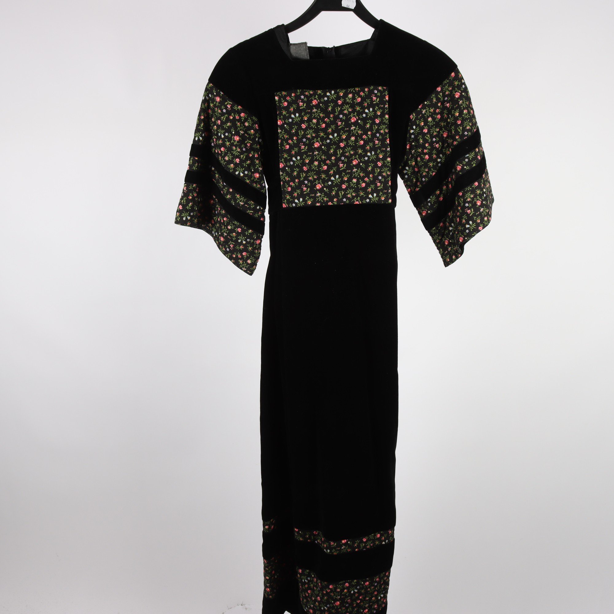 Klänning, vintage, Muoti-Tuote Leona, svart, stl. C34