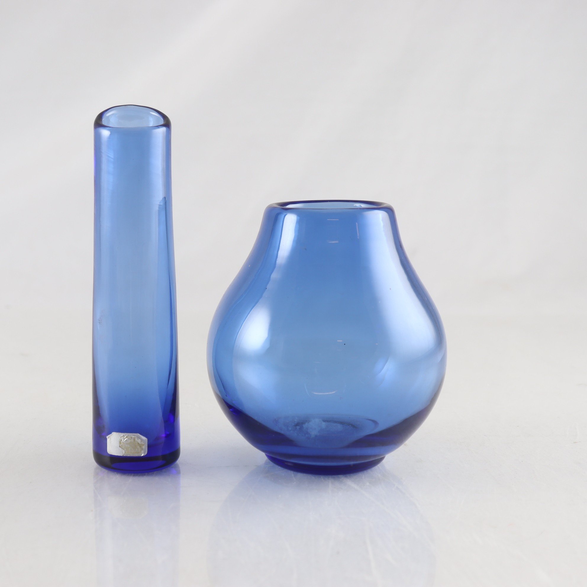 Vaser, blått glas, Monica Bratt, Reijmyre, 2 st