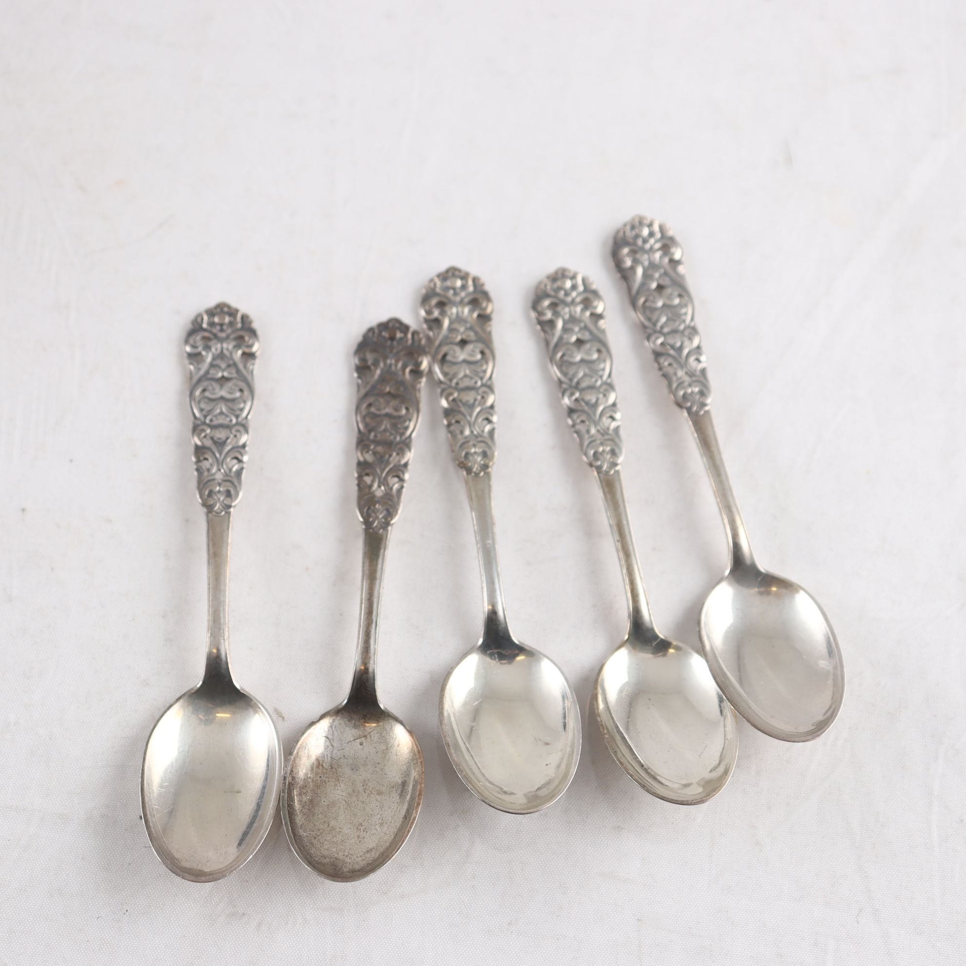 Teskedar, silver 830, Norge, modell 203, Svensk importstämpel