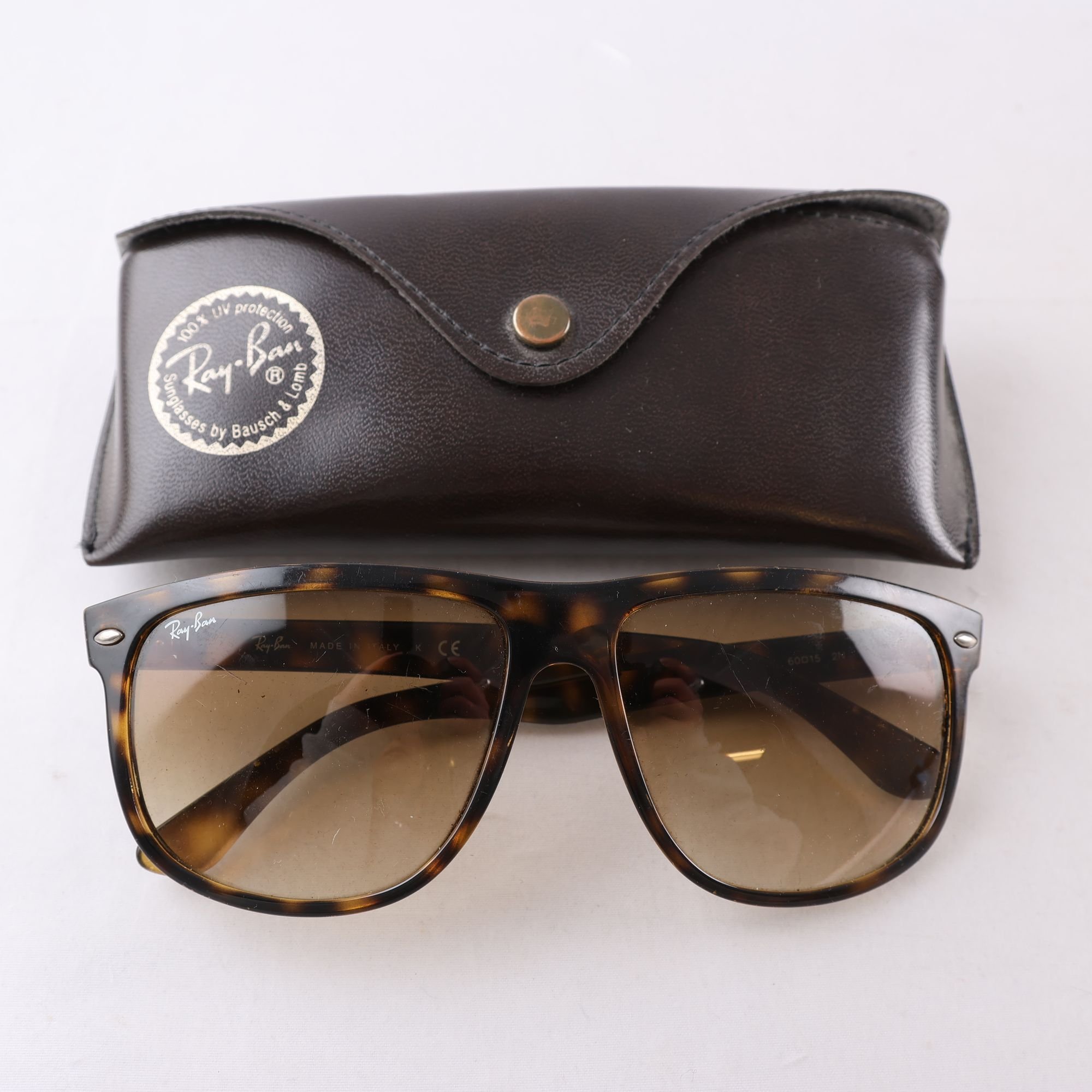 Solglasögon, Ray-Ban