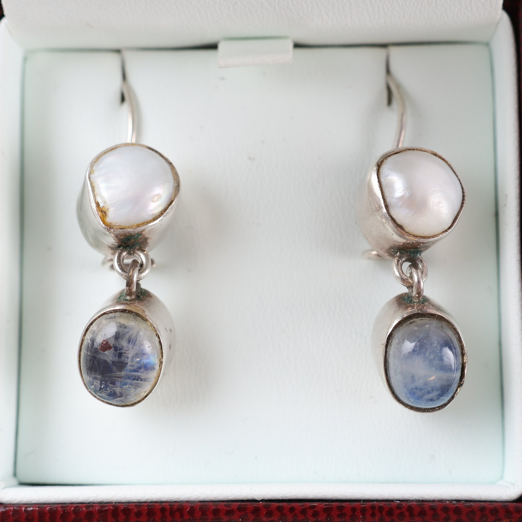 Örhängen, silver 925, månsten, sötvattenpärla, brv: 10.7g