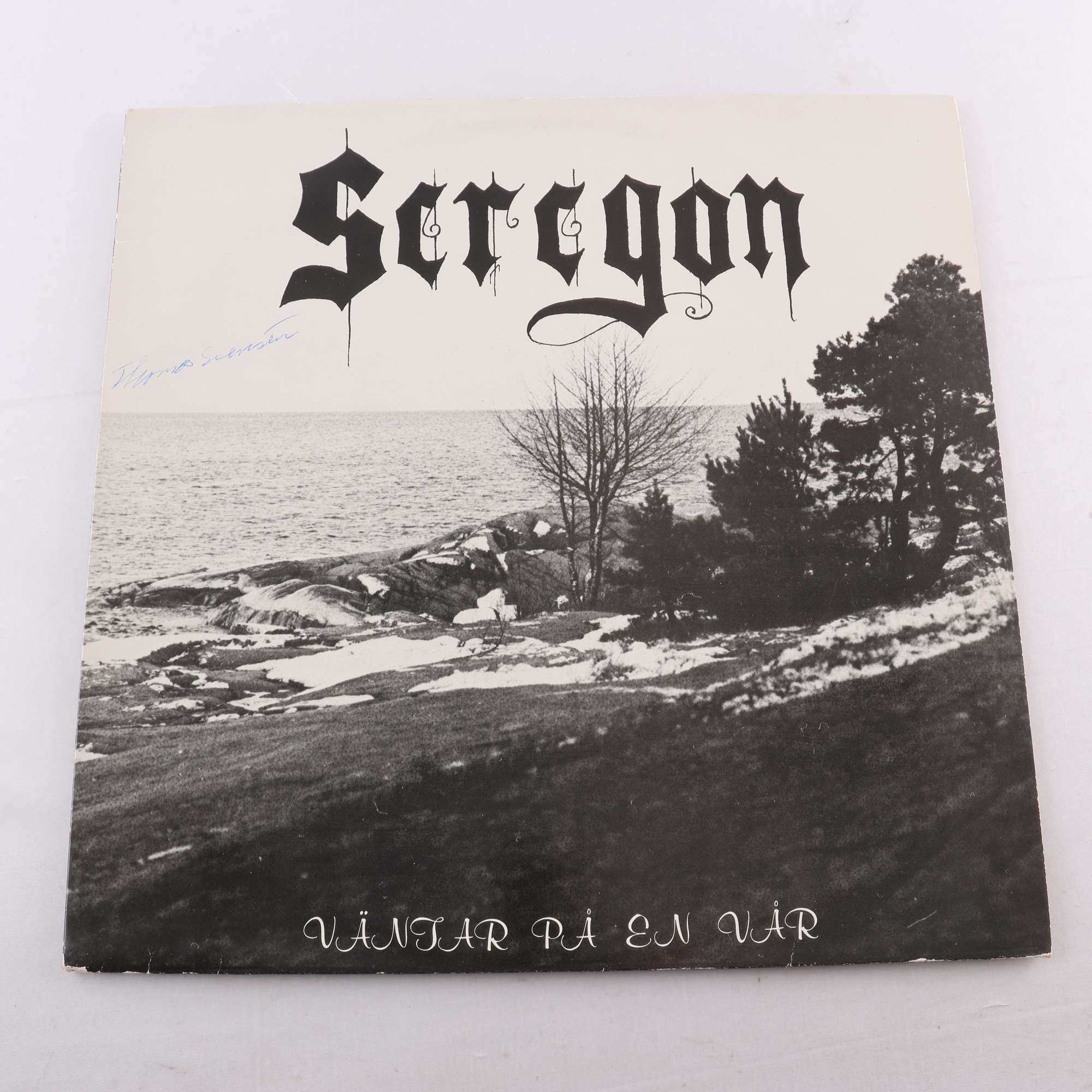 LP Seregon, Väntar På En Vår