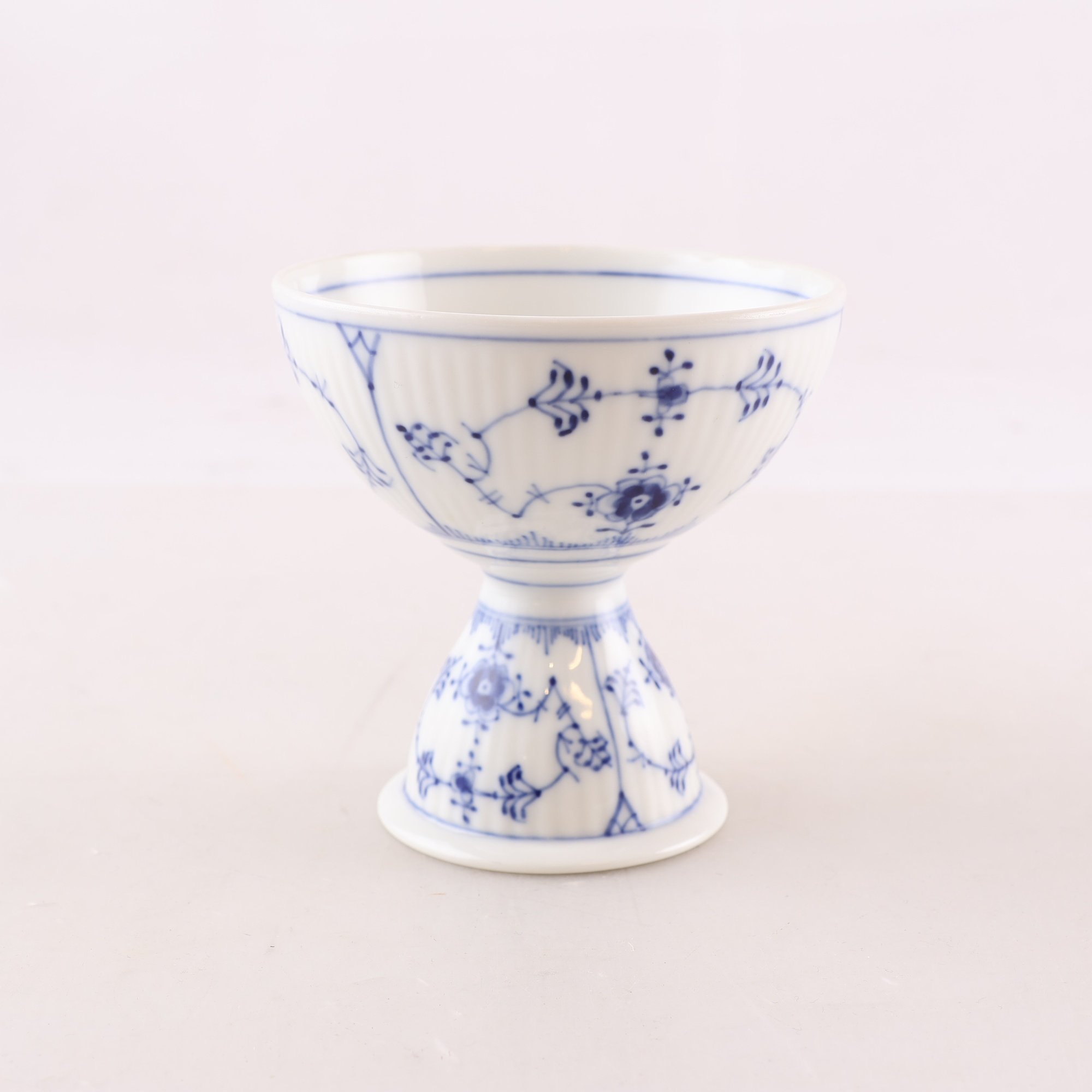 Skål på fot, Royal Copenhagen, Musselmalet