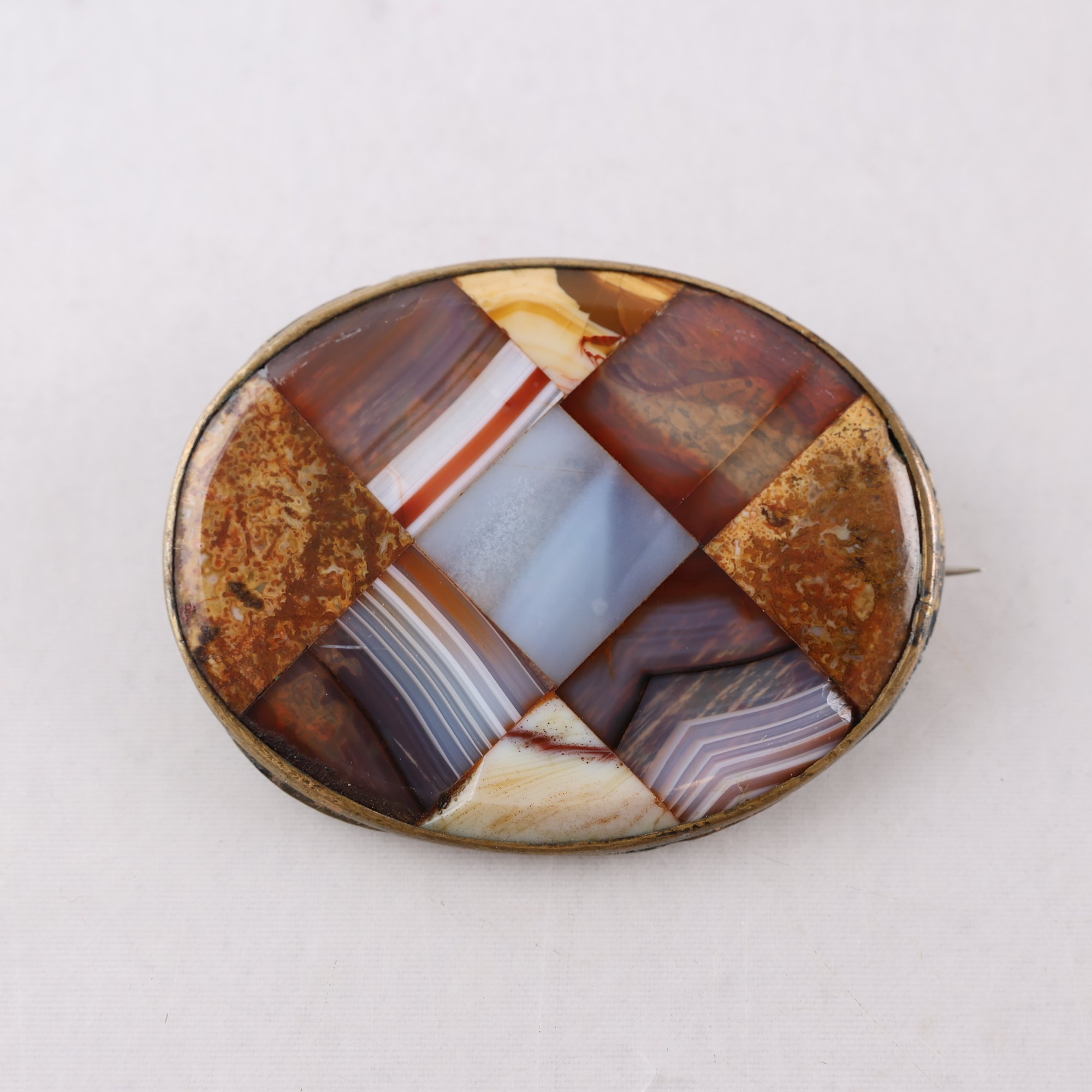 Brosch, Agat, Gul metall, Skottland 1892