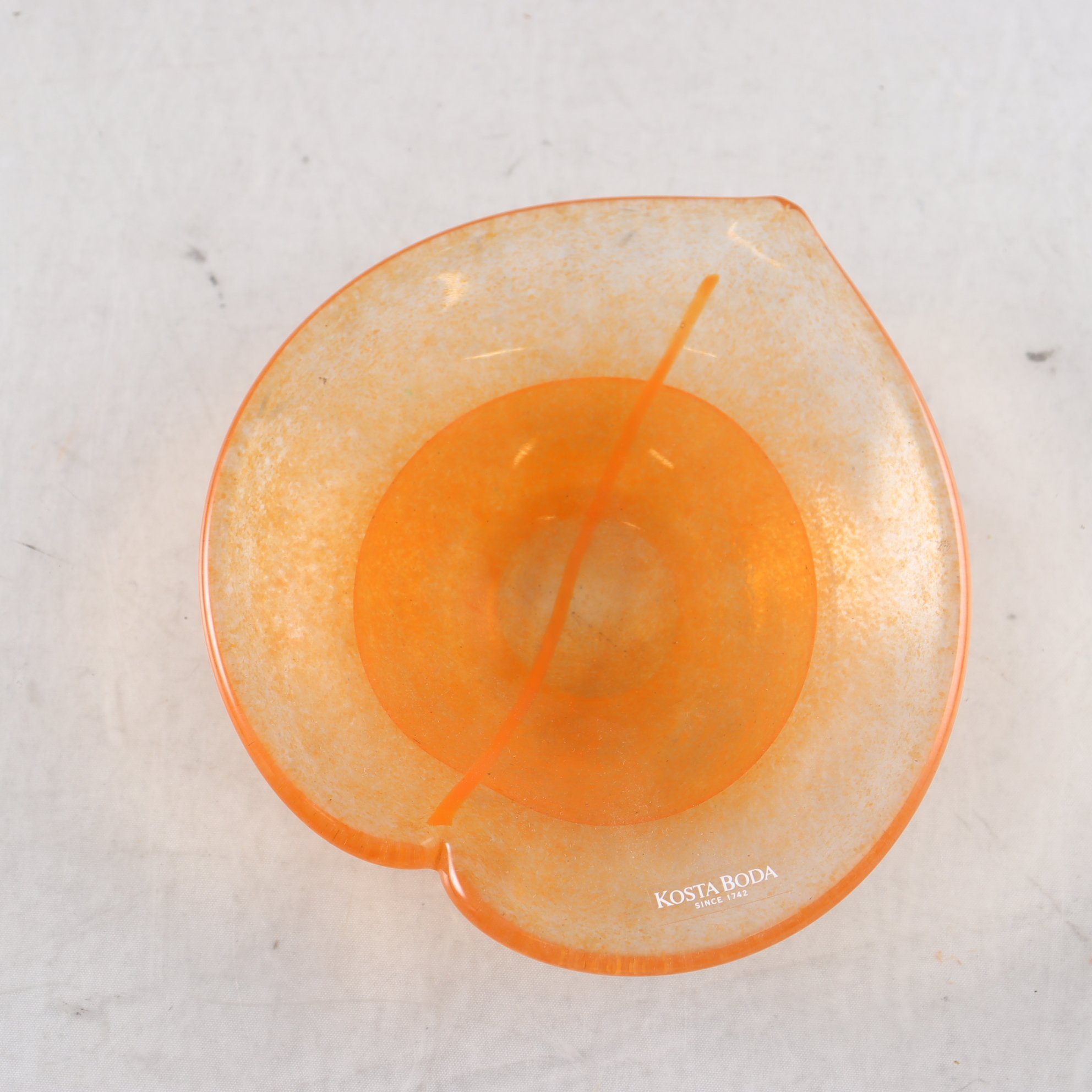 Fat, Naturalis, Gunnel Sahlin, Kosta Boda, sign.