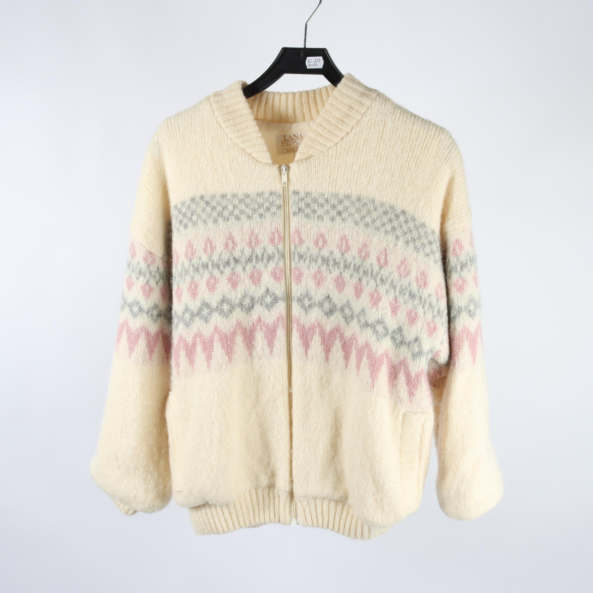 Fodrad islandskofta, Lana, 100% ull, stl. M