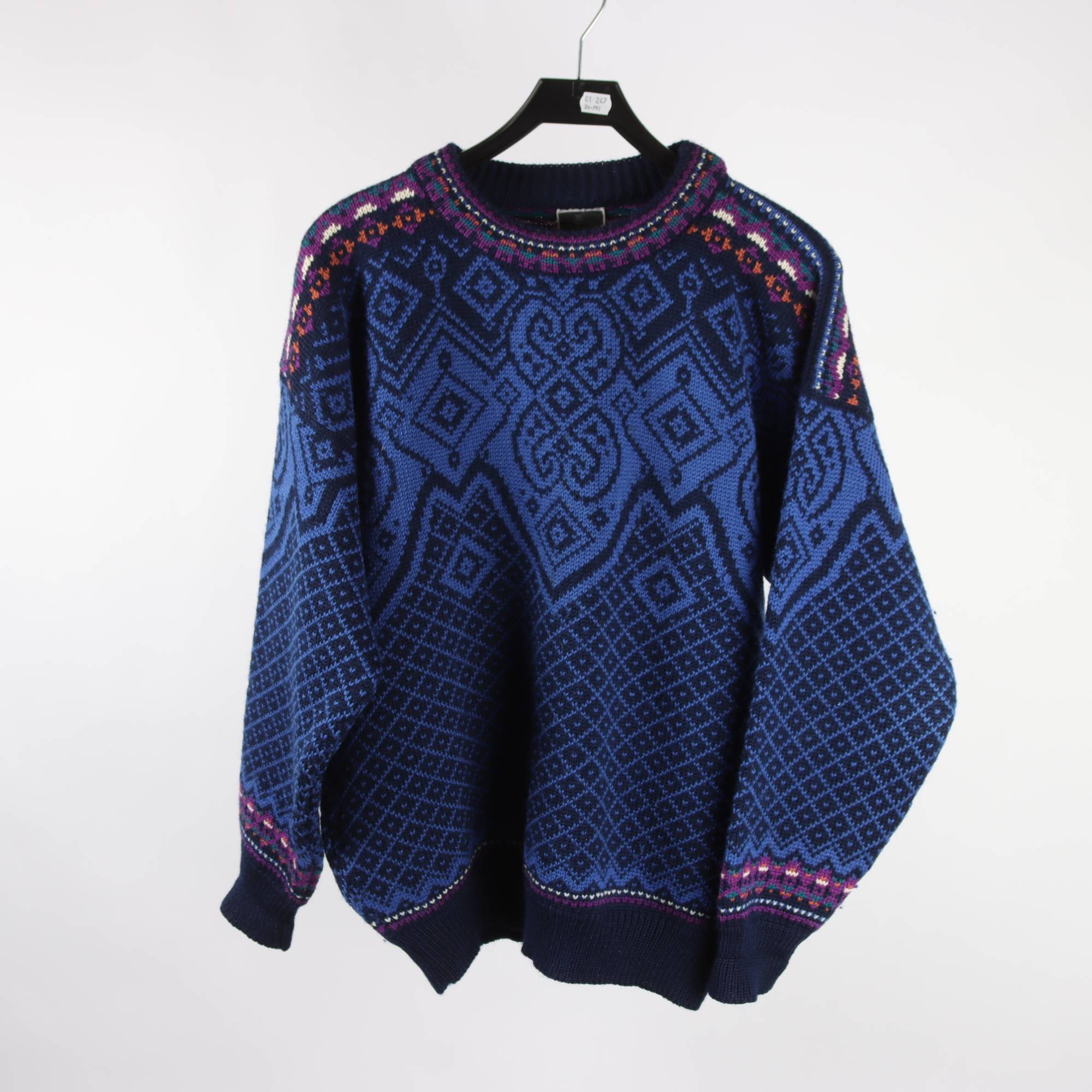 Stickad tröja, Dale of Norway, 100% ull, stl. XL