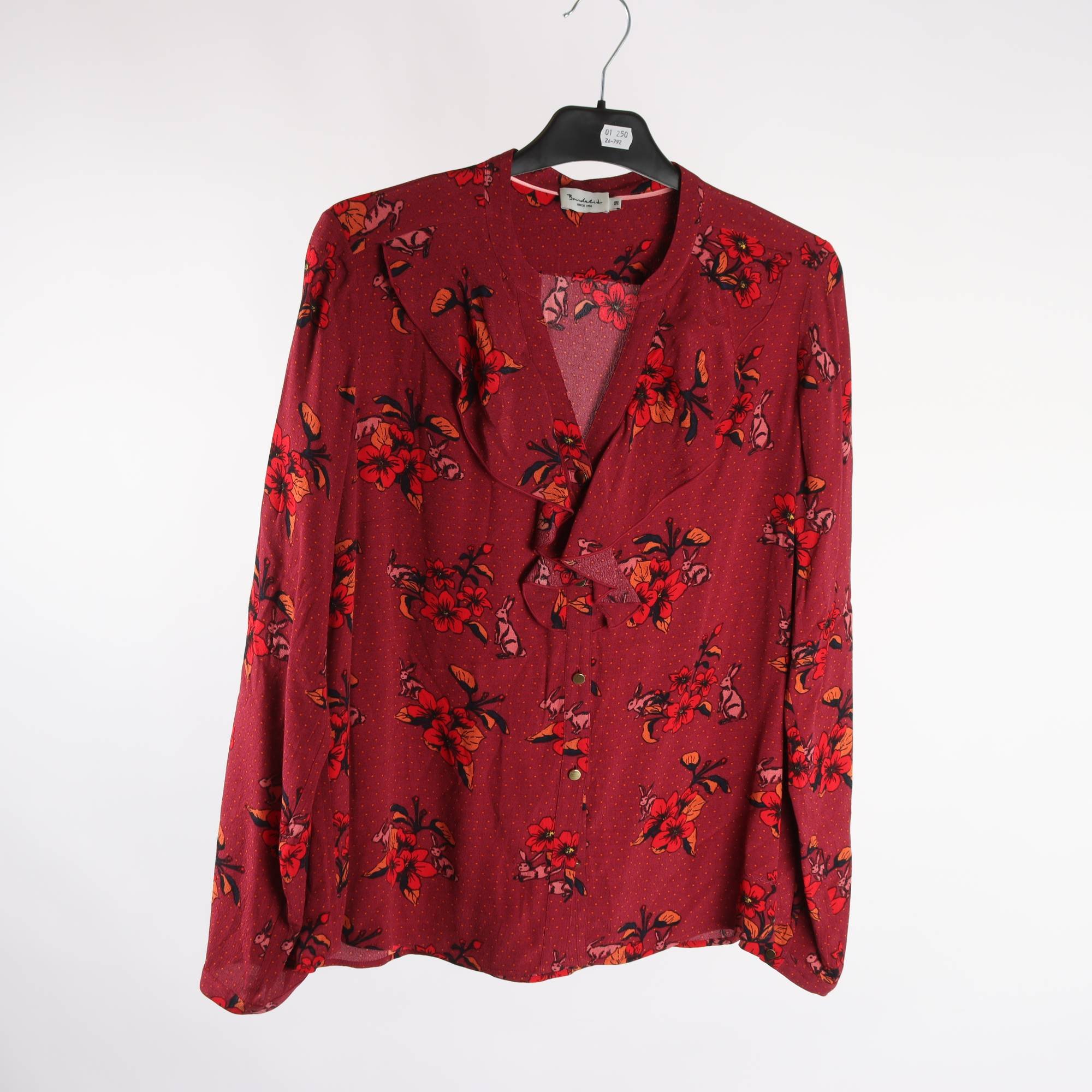 Blus, Bondelid, stl. 38