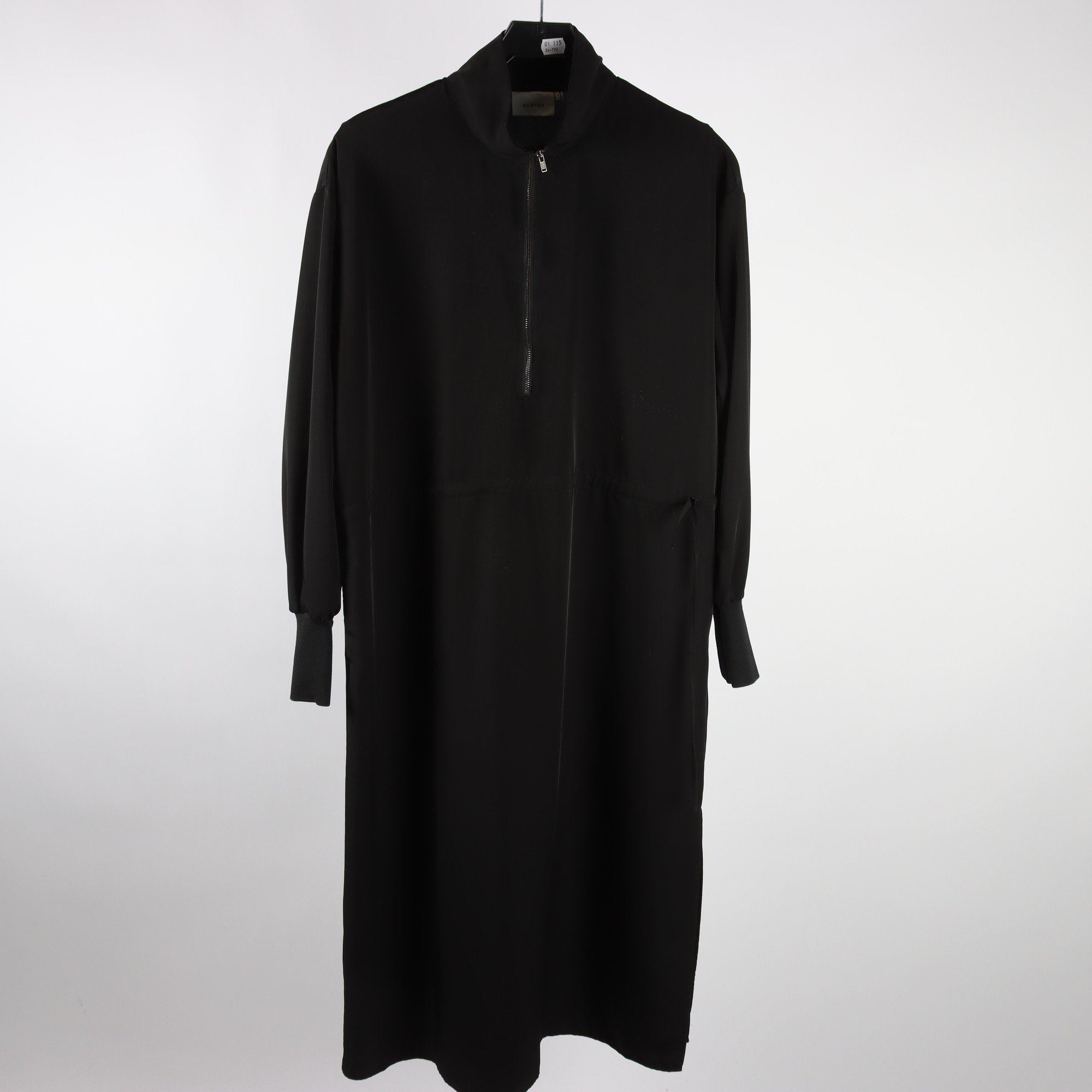 Klänning, Gestuz, stl. 38