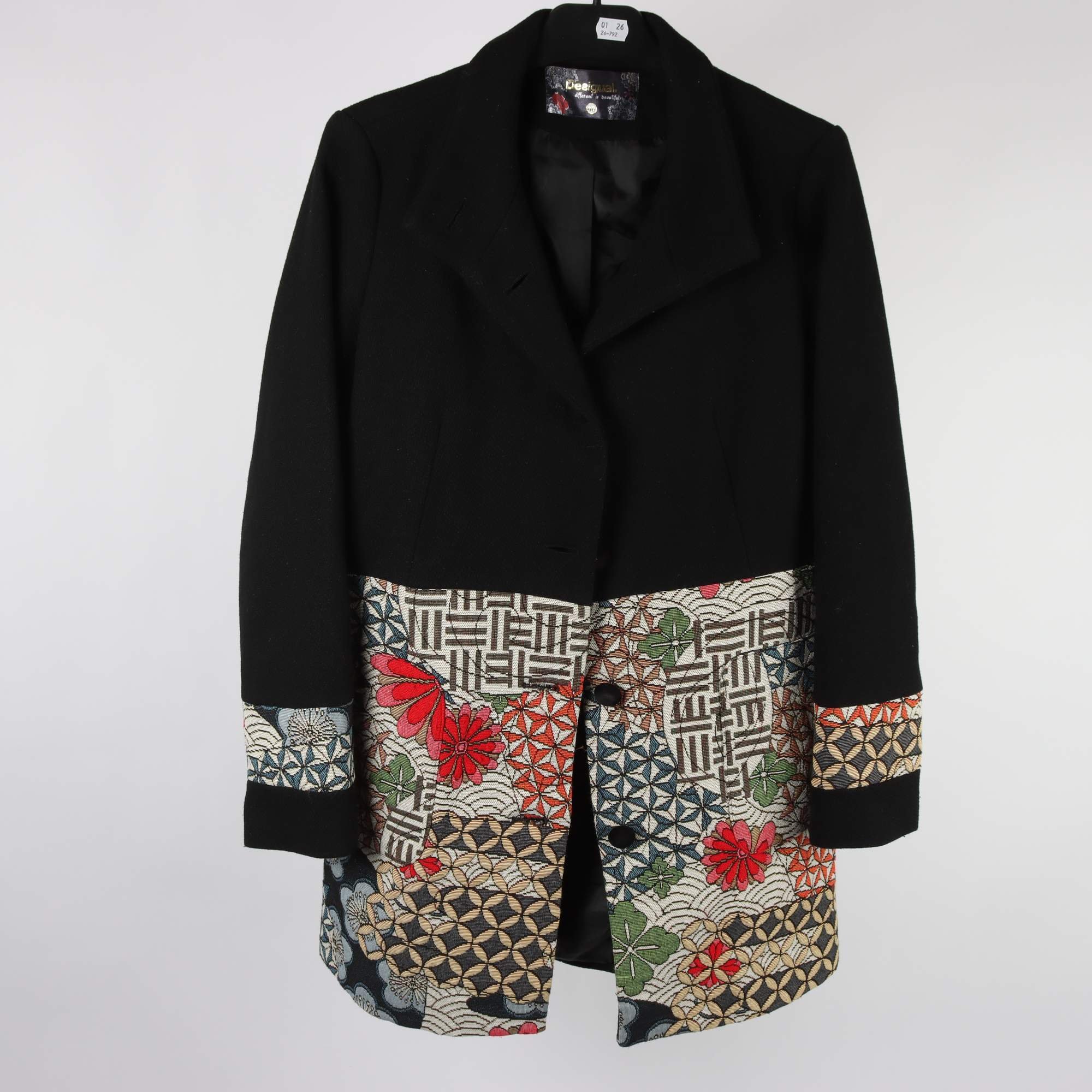 Kappa, Desigual, stl. 40