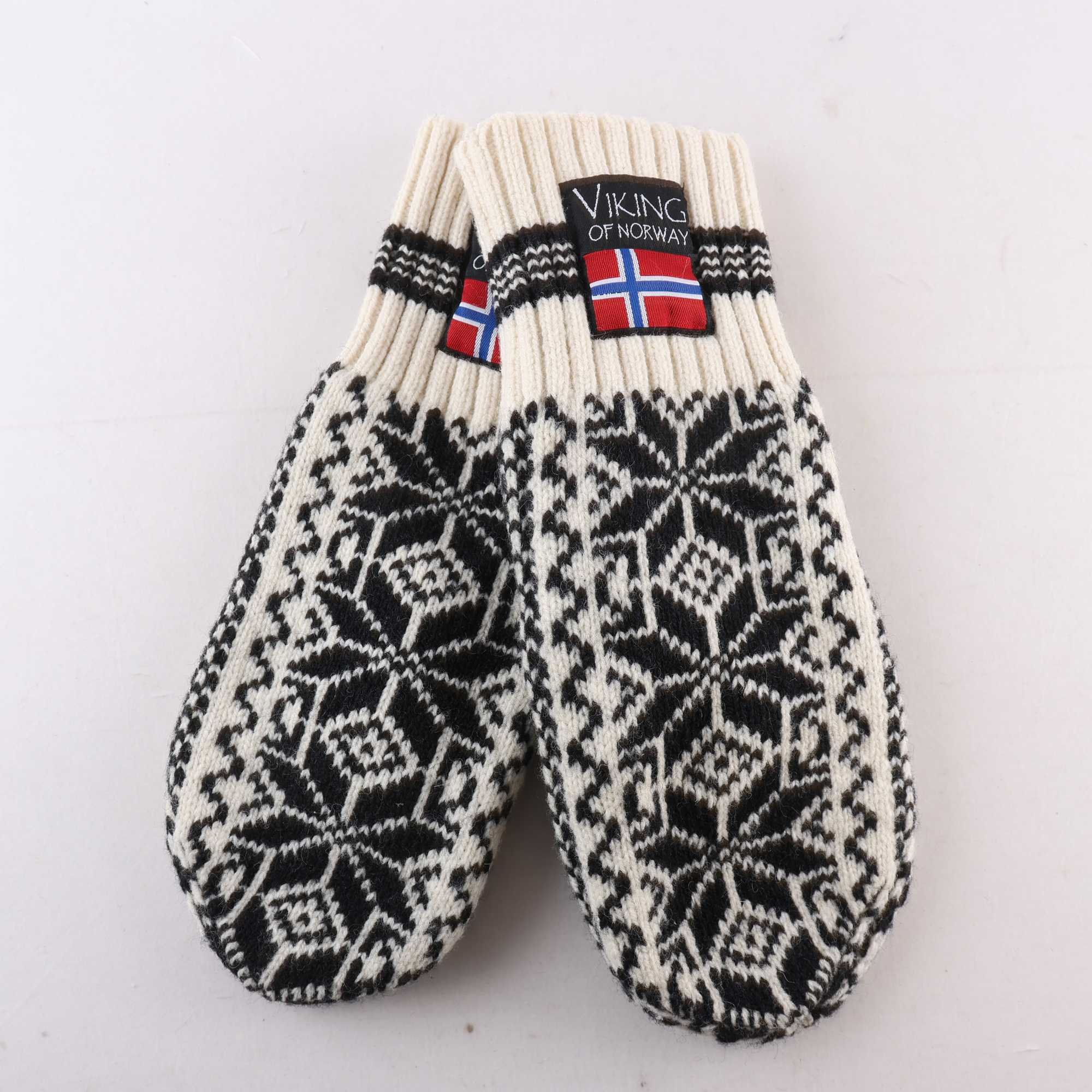 Vantar, Viking of Norway, svart, vit, ull