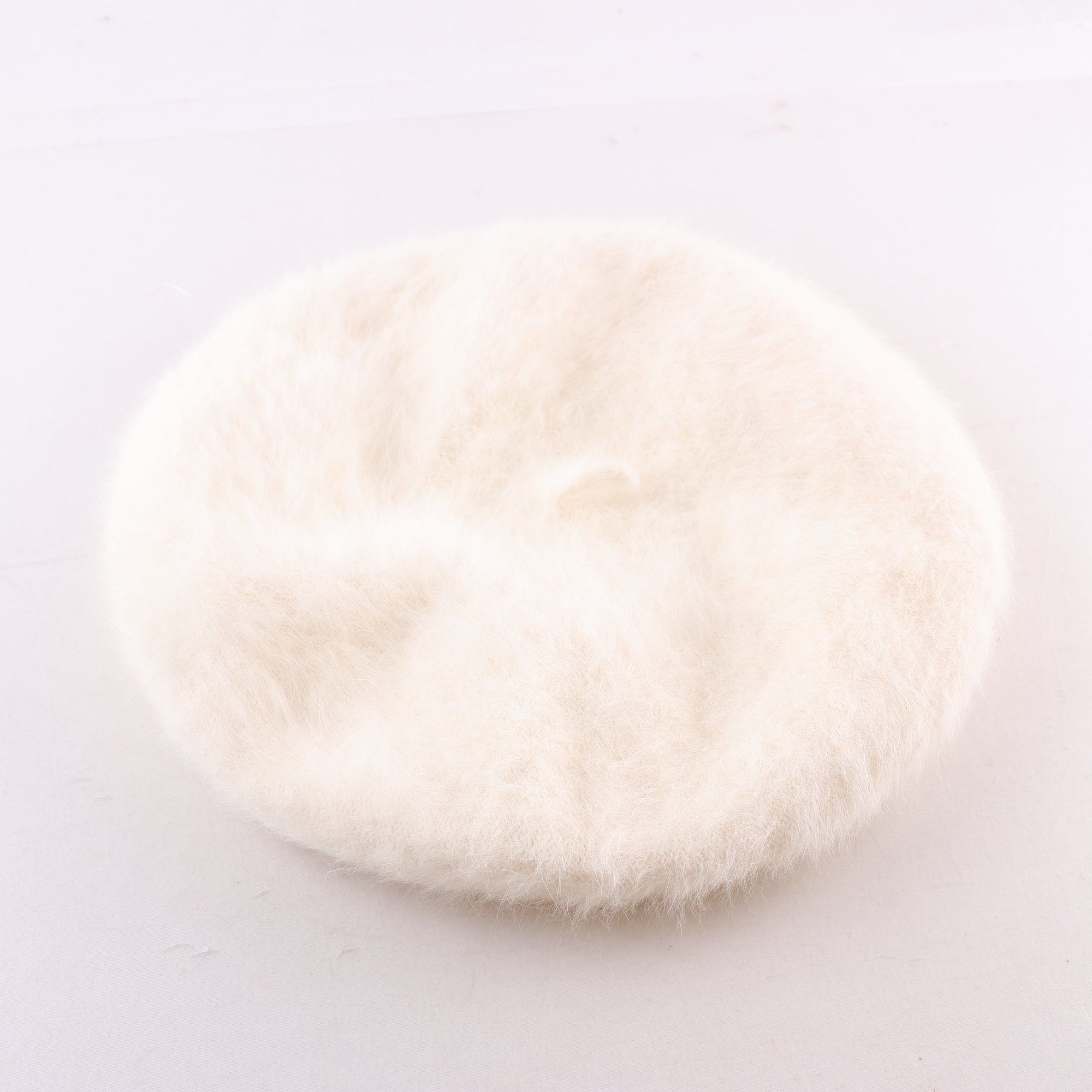 Basker, Kangol, vit, angora/ull