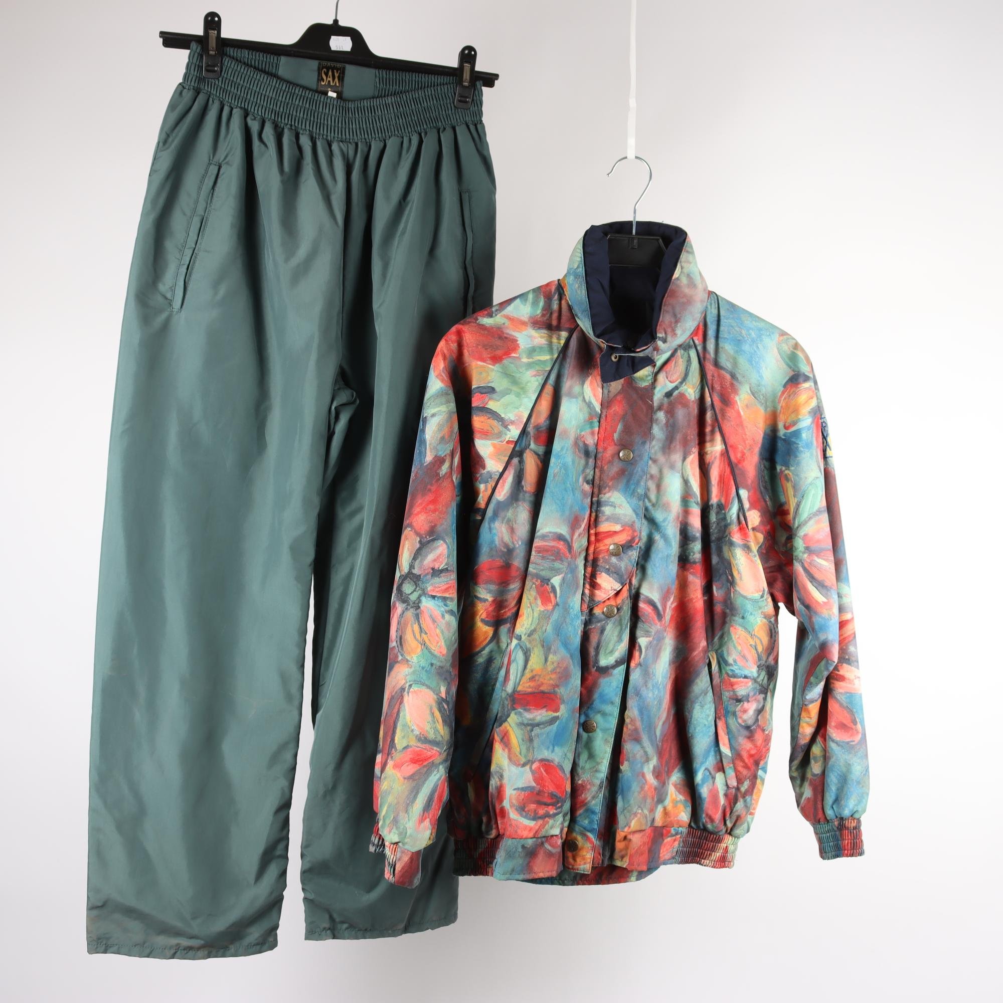 Sportkläder, Davis Sax, byxor, jacka, grön, mönstrad, stl. M.