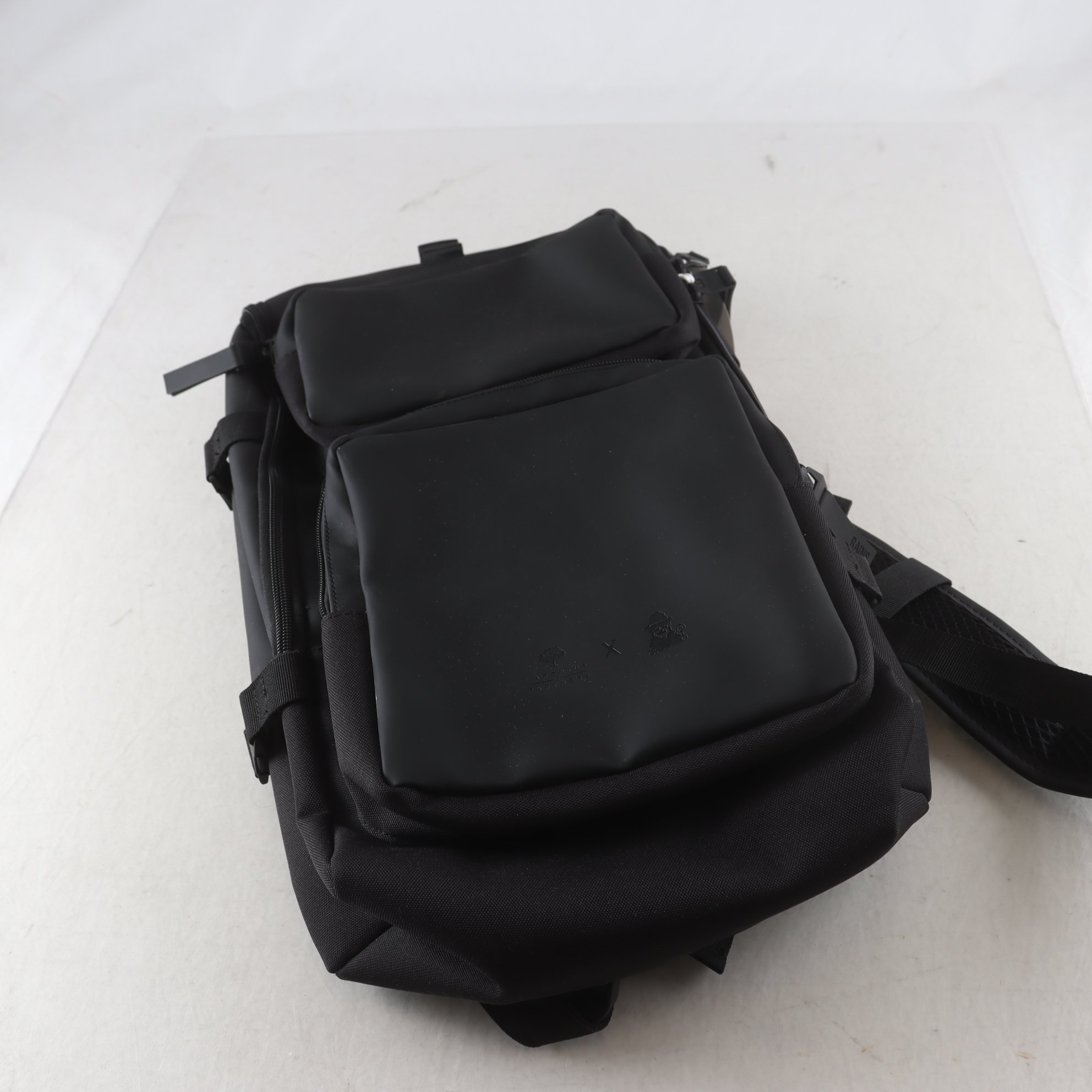 Ryggsäck, Rains, svart