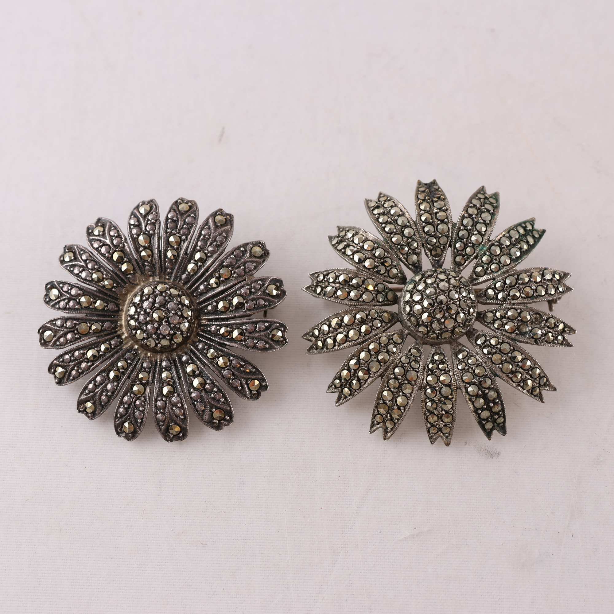 Broscher, silver, markasiter, blomma, vintage, brv: 23.5g