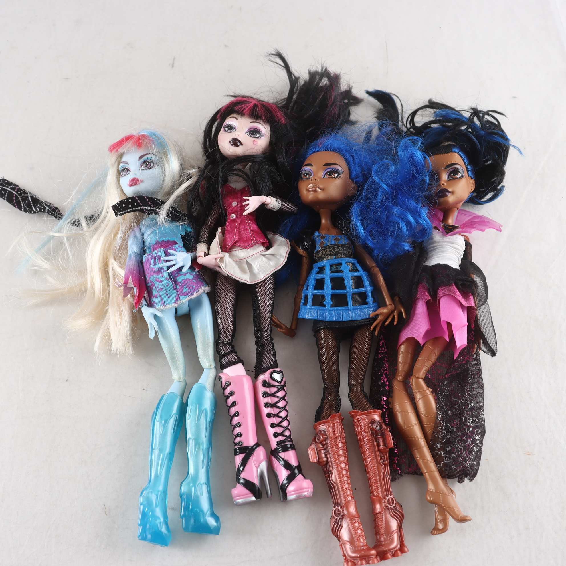 Monster High-dockor, 4st