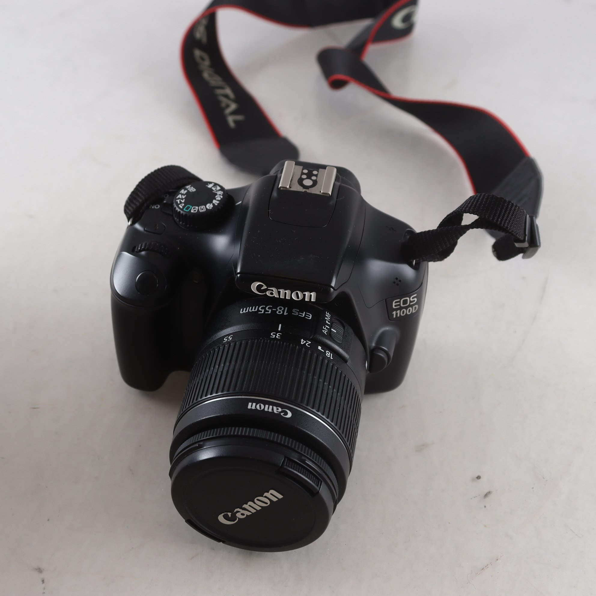 Kamera, Canon 1100D.