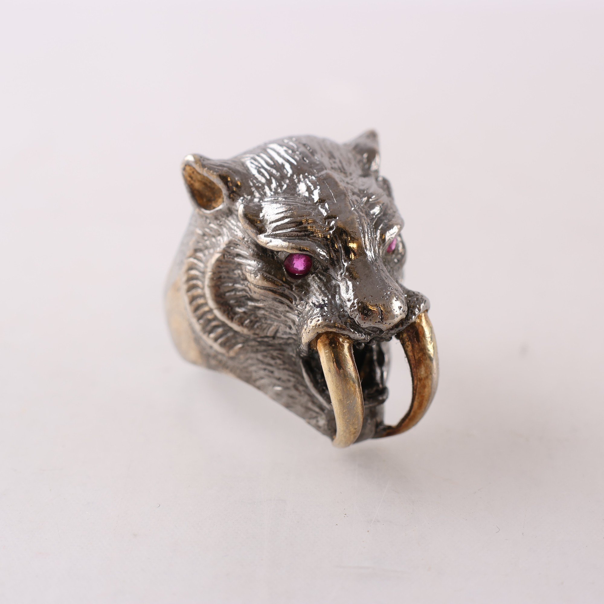 Ring, tigerring, bikerring, silver 925, rosa stenar, brv: 23.7g
