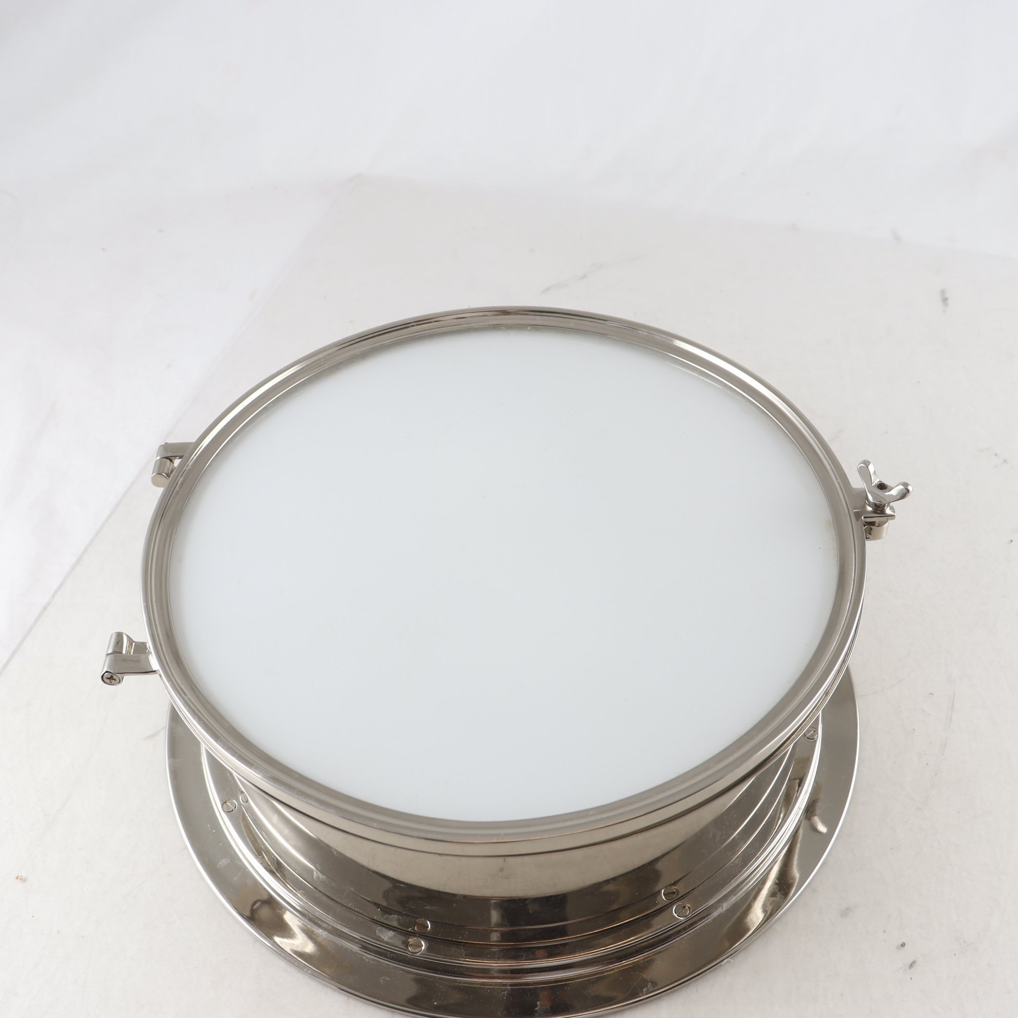 Vägg/Taklampa, Artemis design. Samfraktas ej.