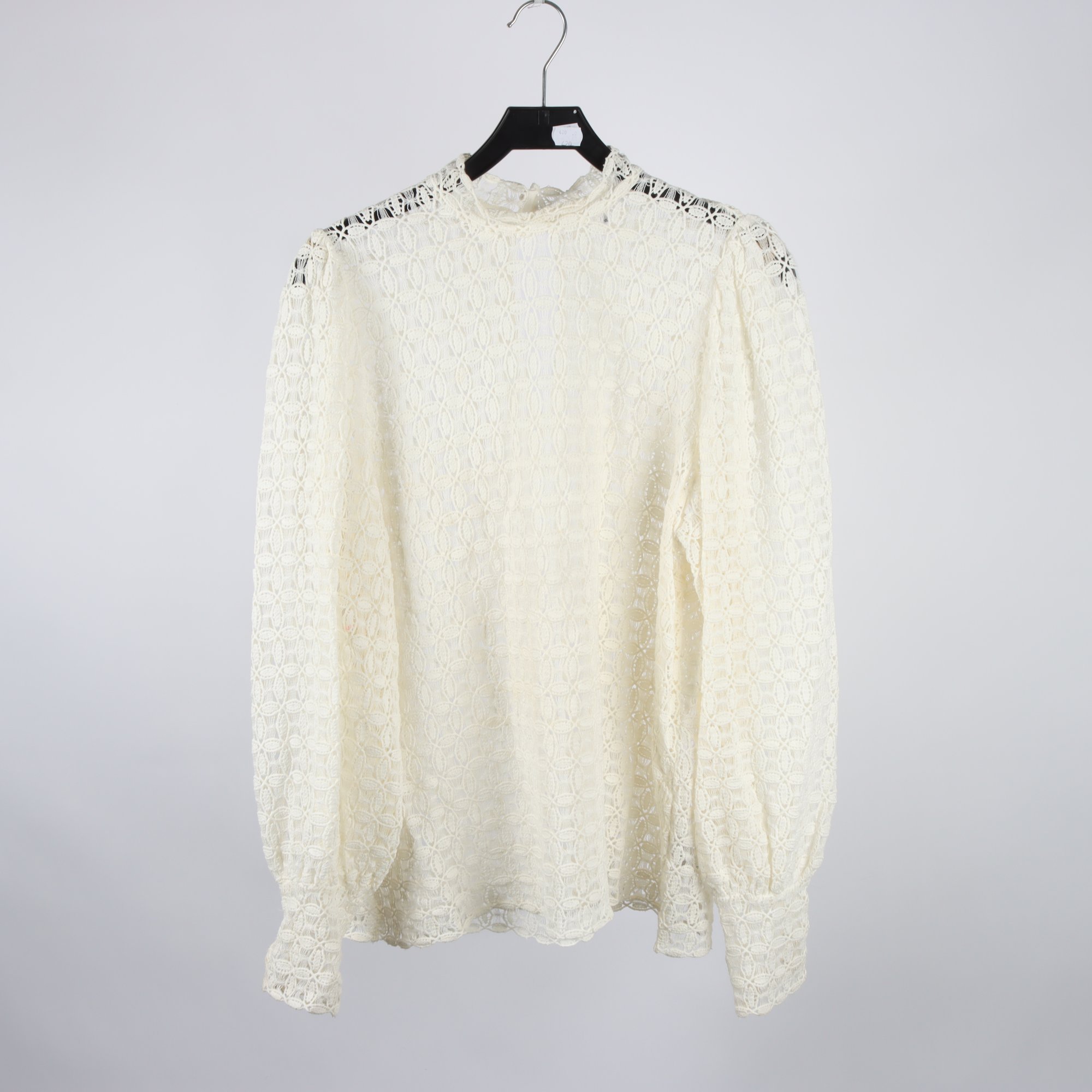 Blus, Levete, vit, hålbroderi, stl. XL.