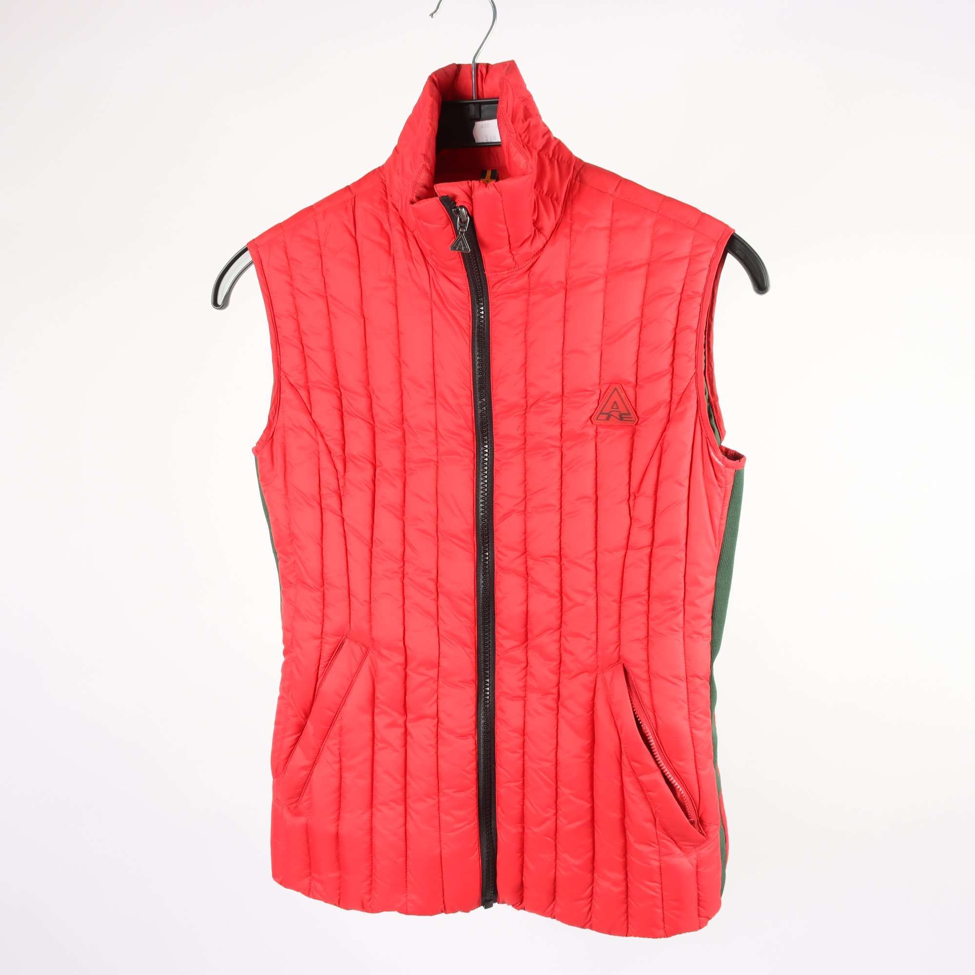 Dunväst, A One, röd, stl. S.