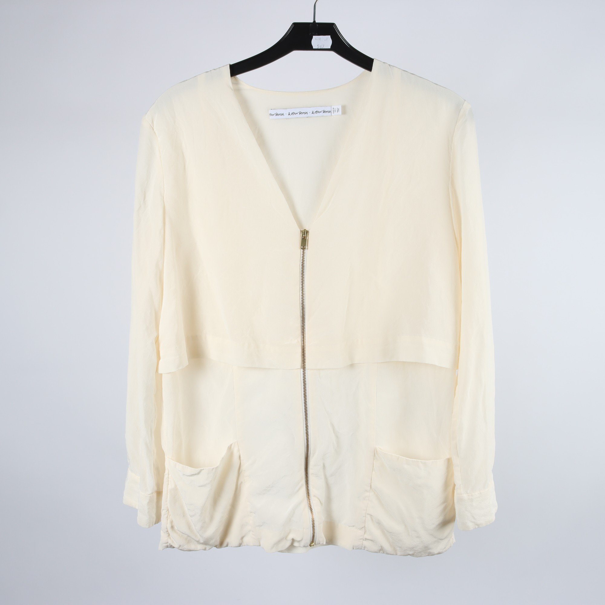 Jacka, & Other Stories, offwhite, 100% silke, stl. 34.