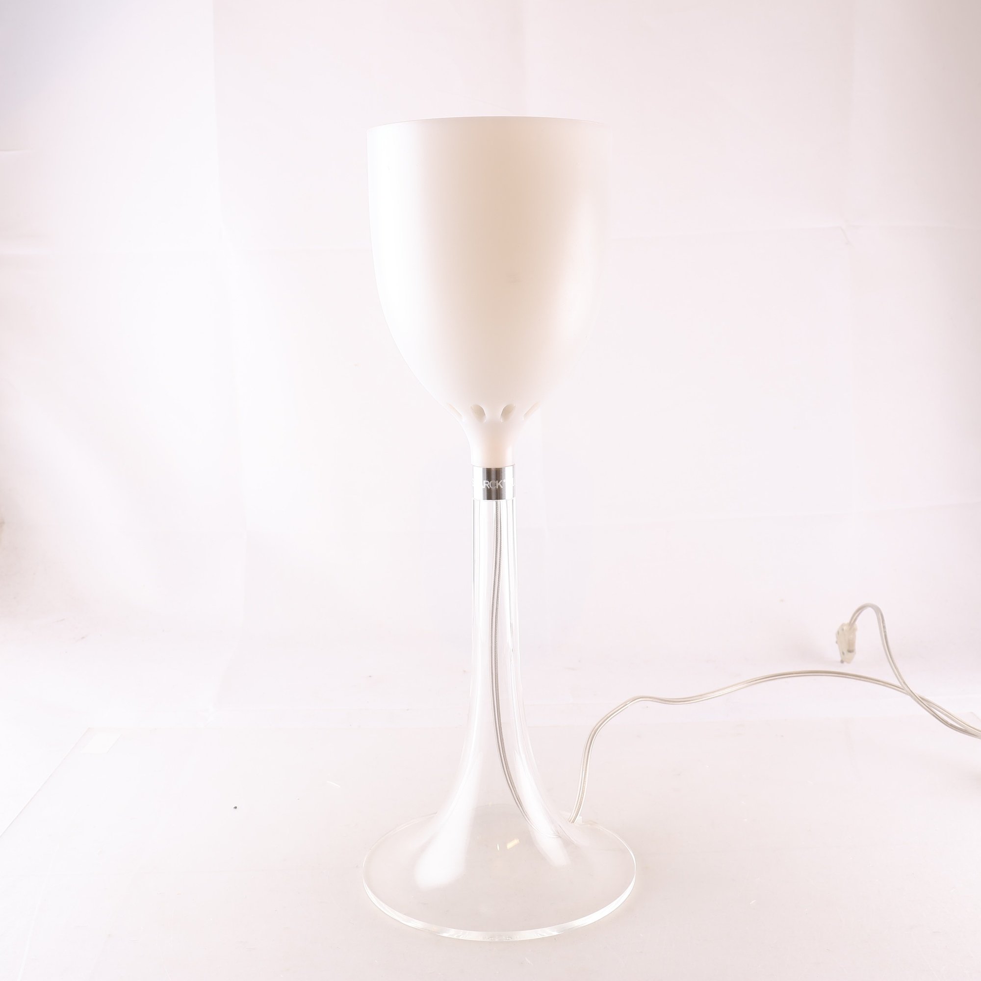 Bordslampa, Flos, Miss K, Phillipe starck, plast. Samfraktas ej.