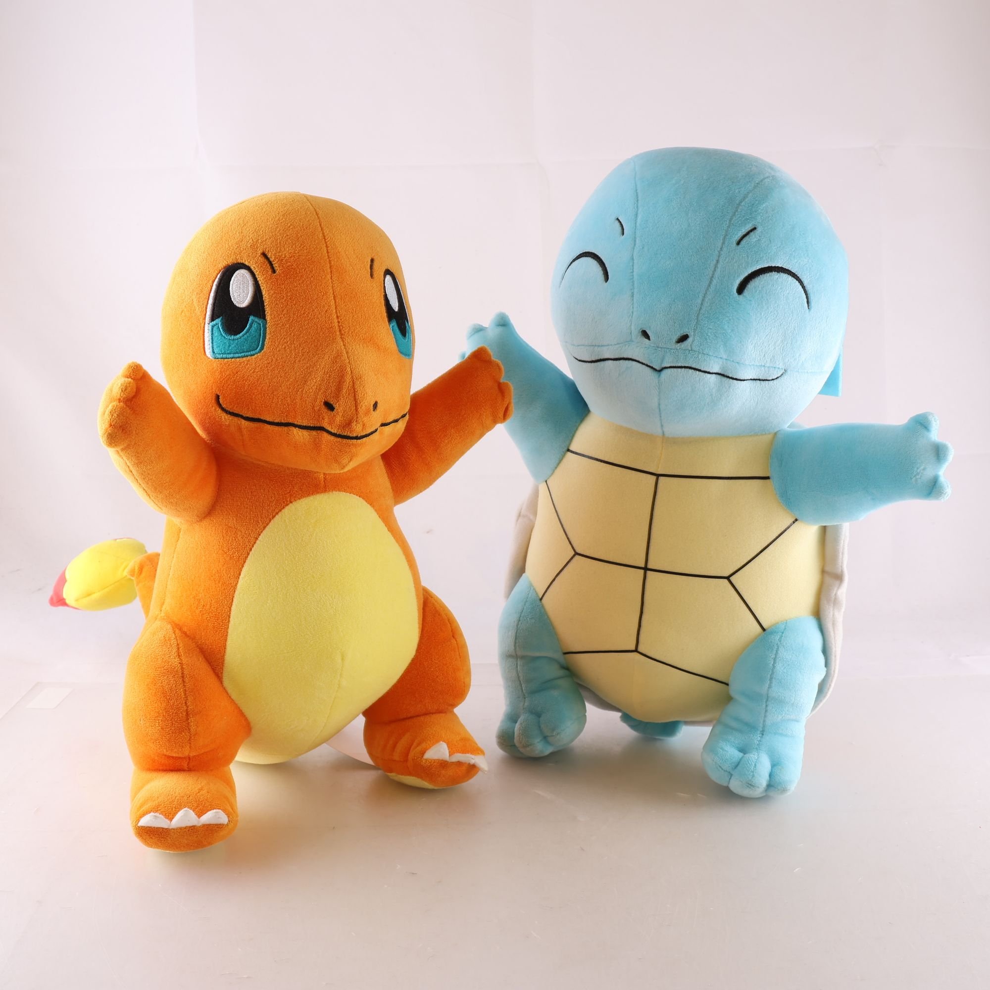 Gosedjur, pokémon, Squirtle & charmander.