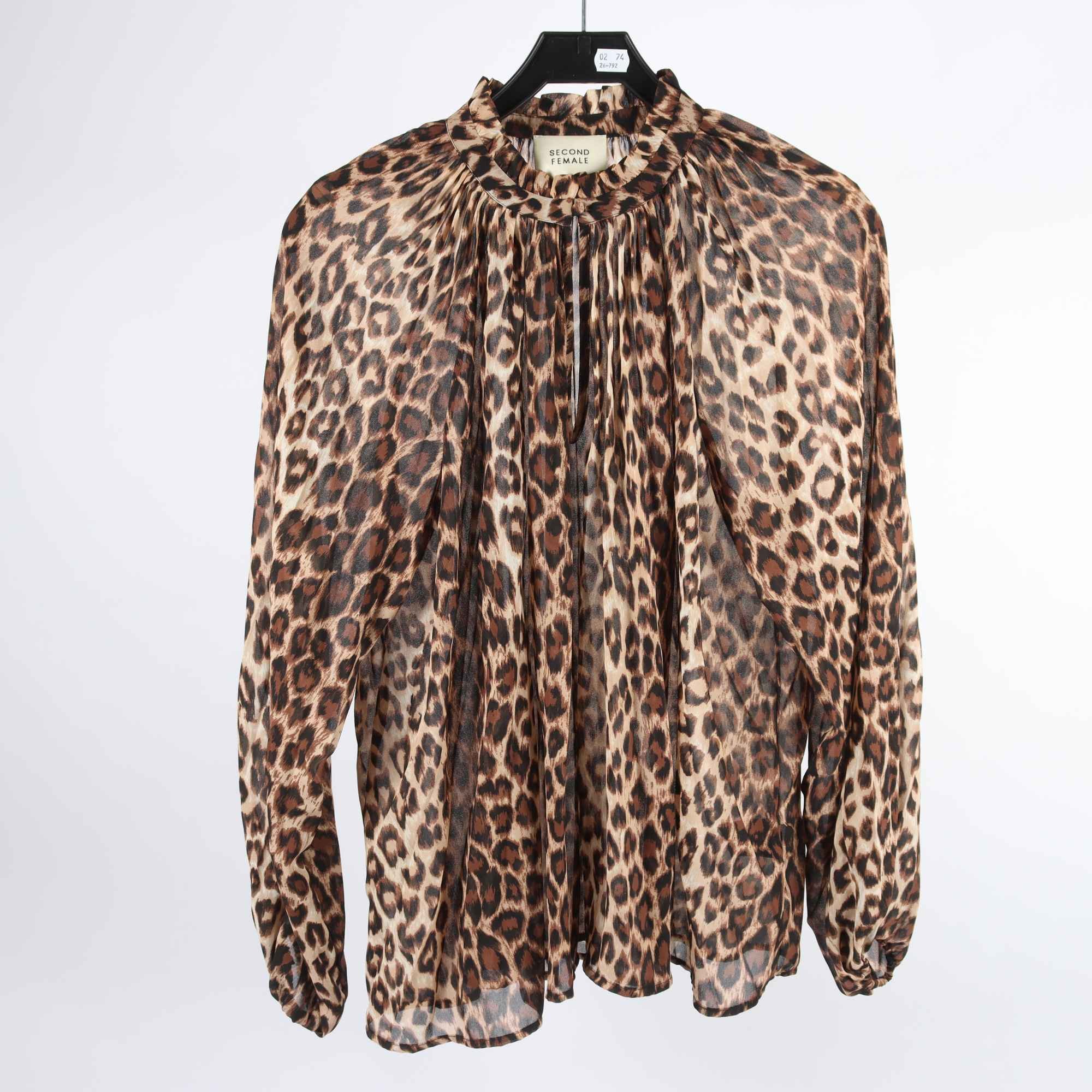 Blus, Second Female, stl. M