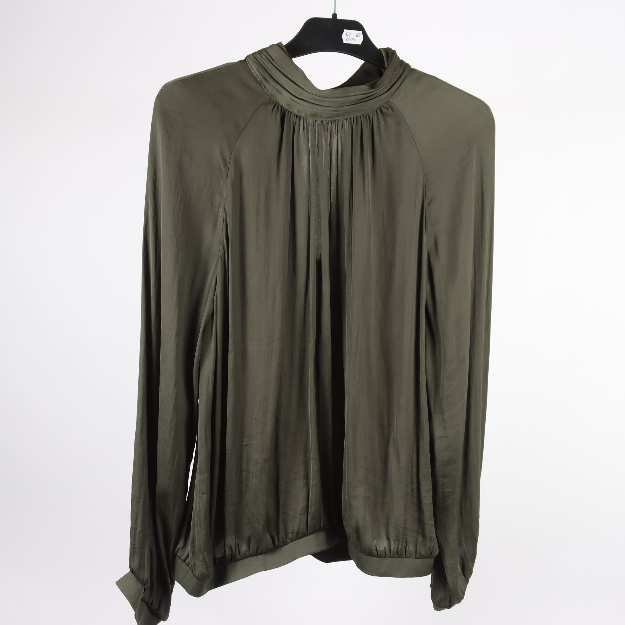 Blus, Second Female, stl. L