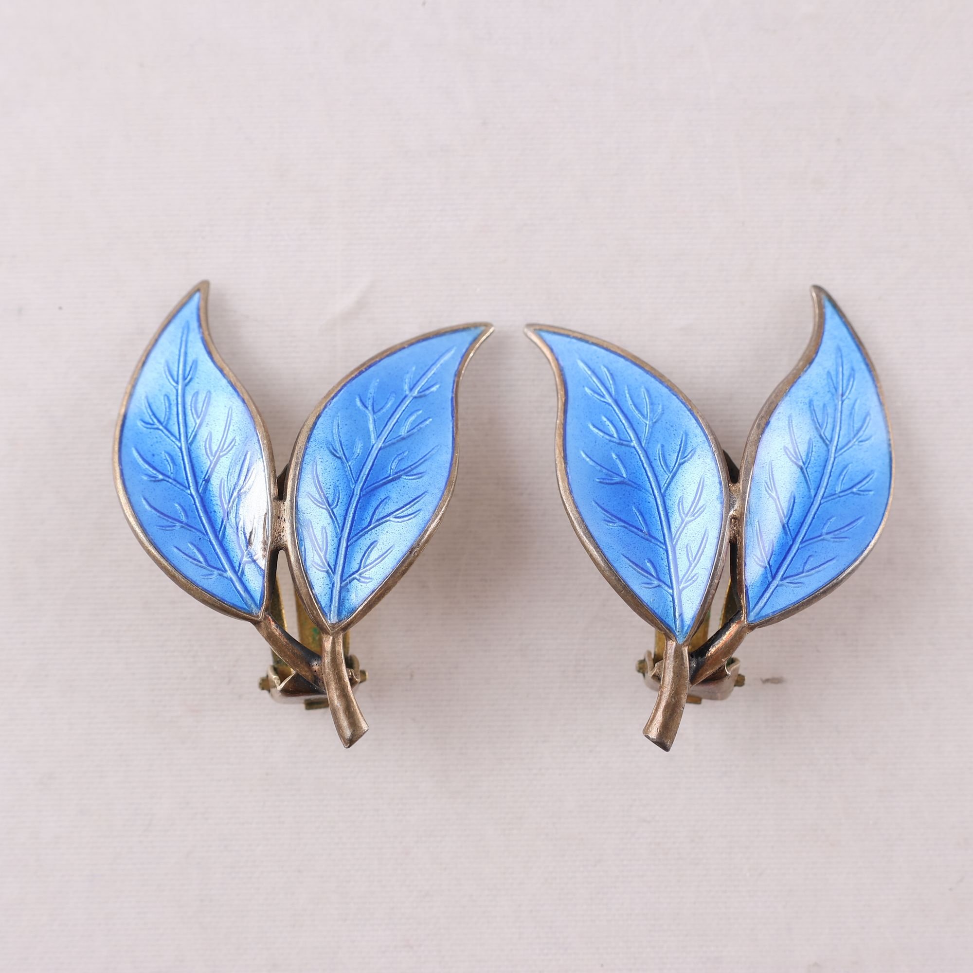 Öronclips, silver, emalj, vikt: 8.3g