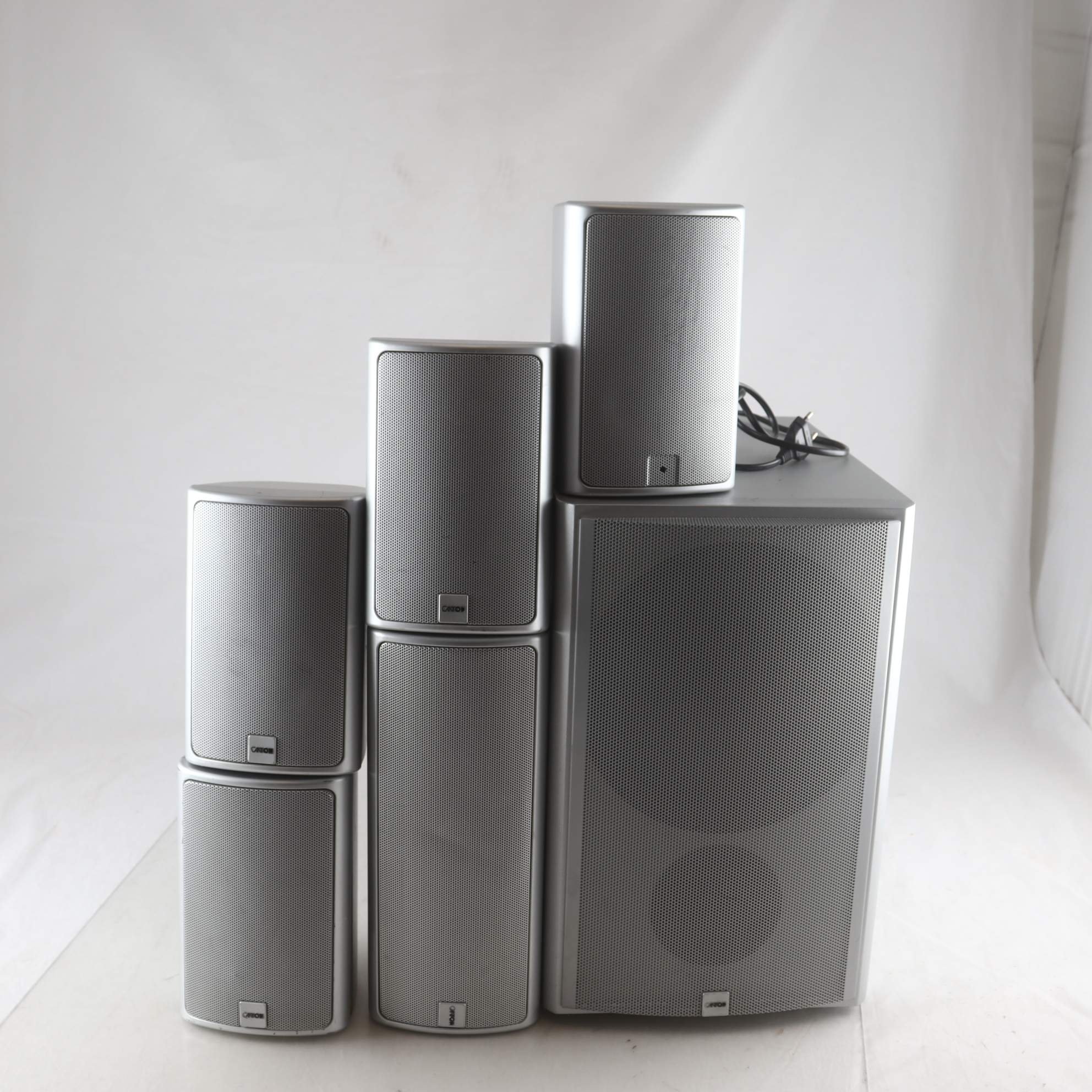 Högtalare, Canton. Endast avhämtning.