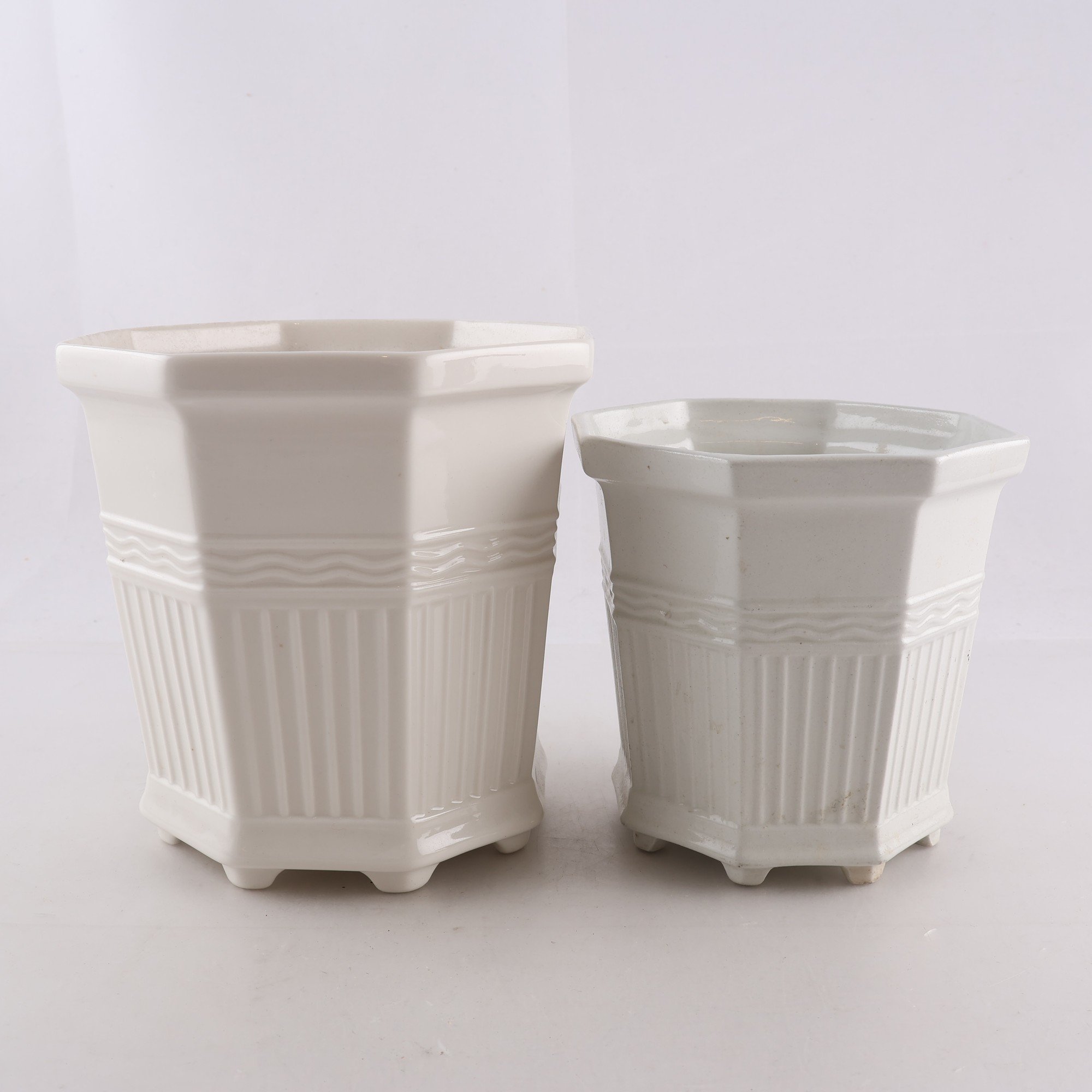 Ytterfoder, Prins Eugens Waldemarsudde, Rörstrand, 2 st. Samfraktas ej.