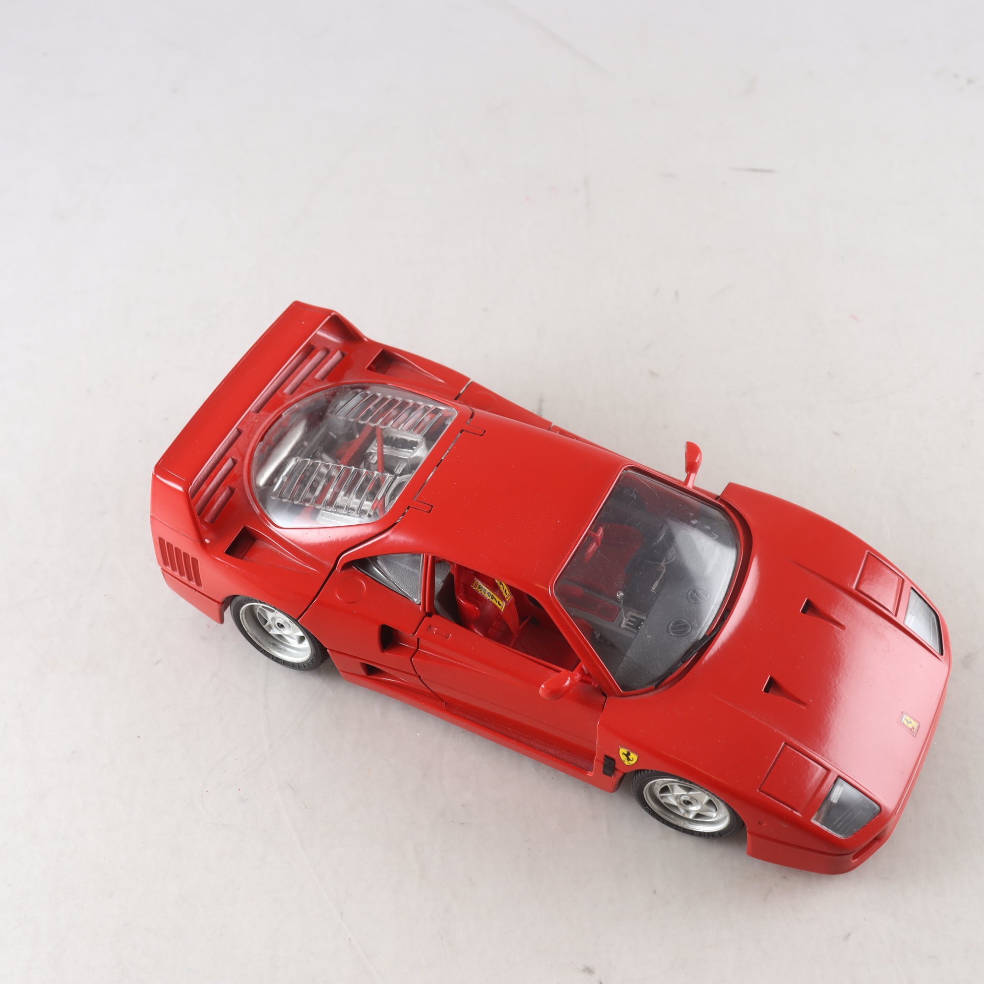 Metallbil, Ferrari F40, burago.