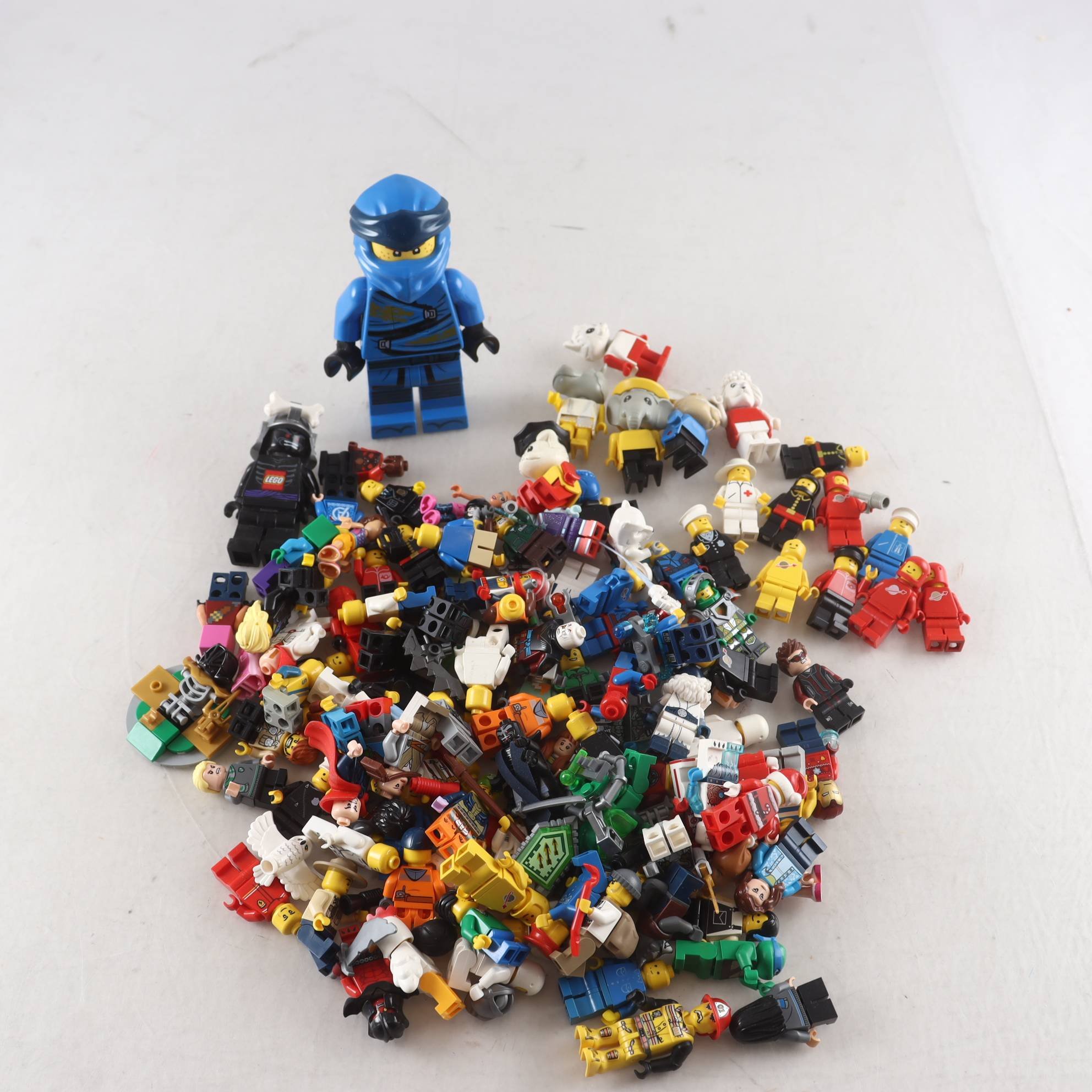 Lego, Lego figurer, blandat parti.