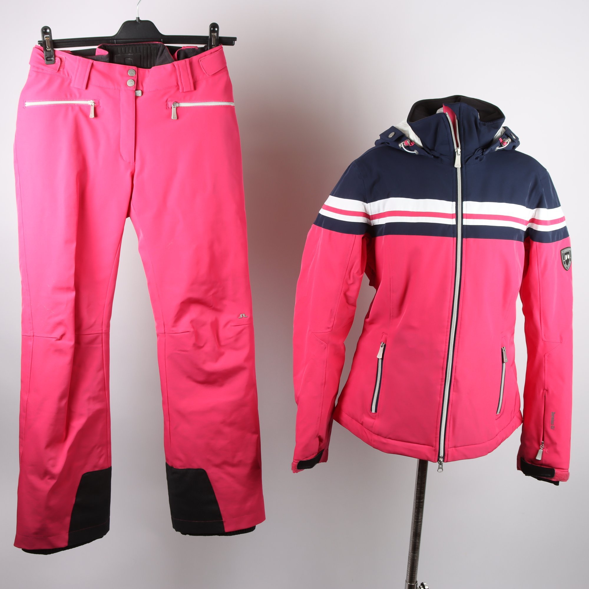 2 -delat set, jacka/byxor, J.Lindeberg, rosa, stl. L