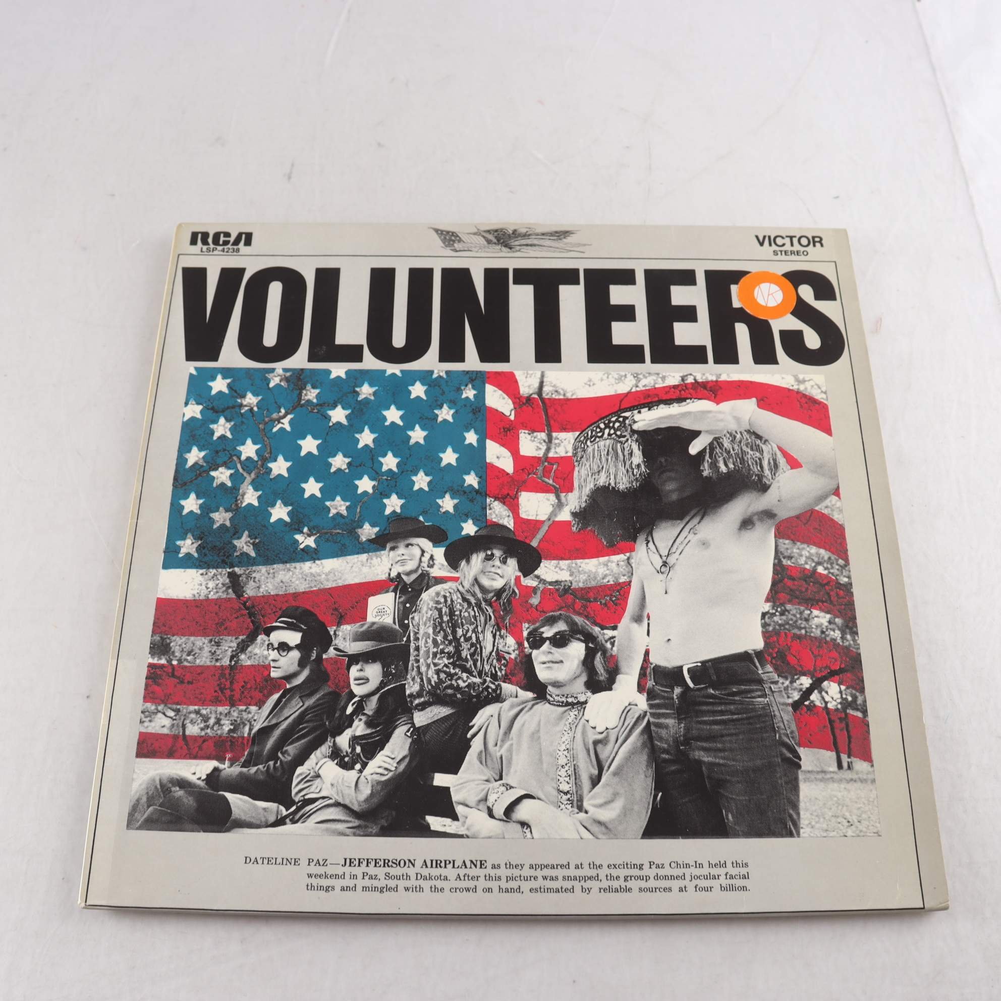 LP Jefferson Airplane, Volunteers