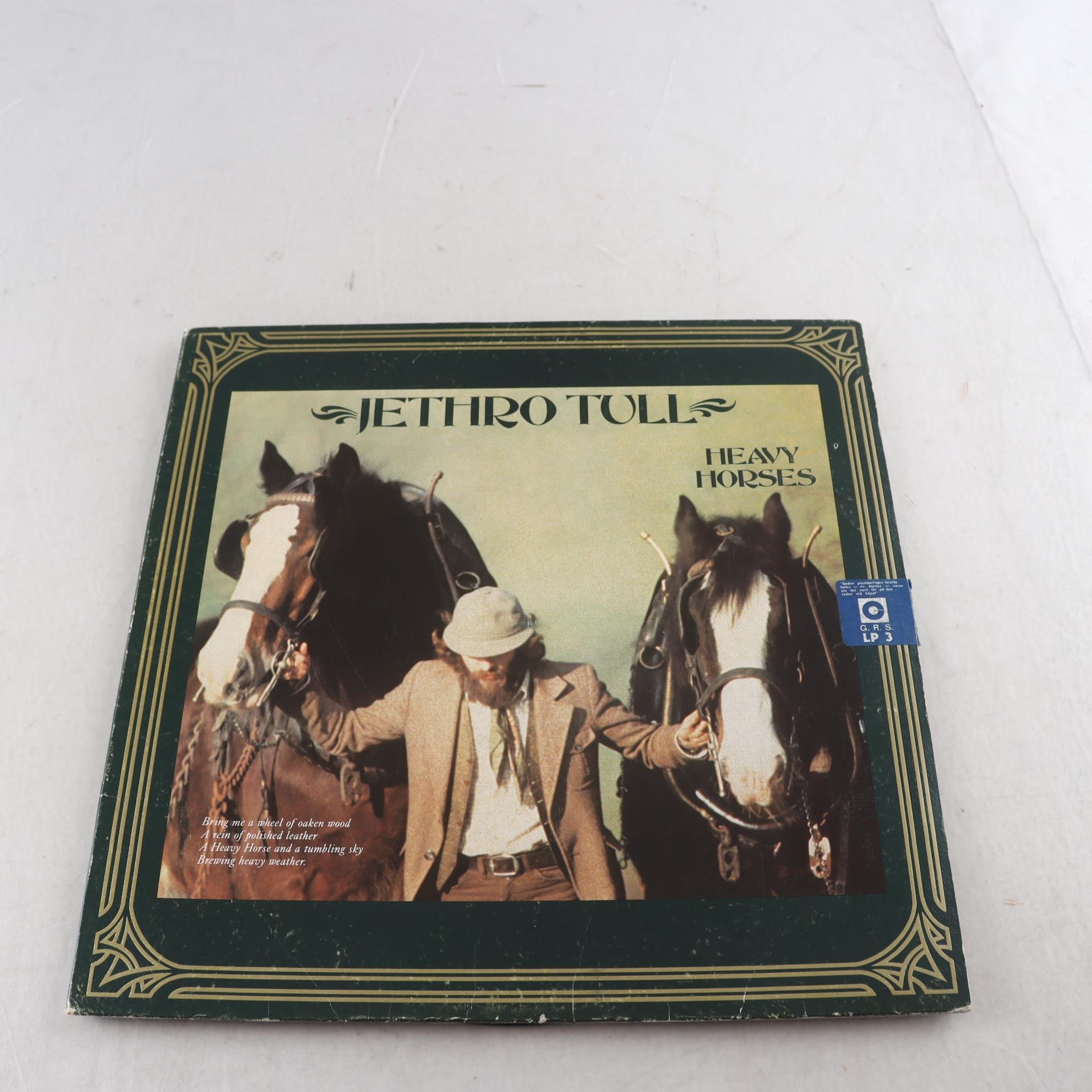LP Jethro Tull, Heavy Horses