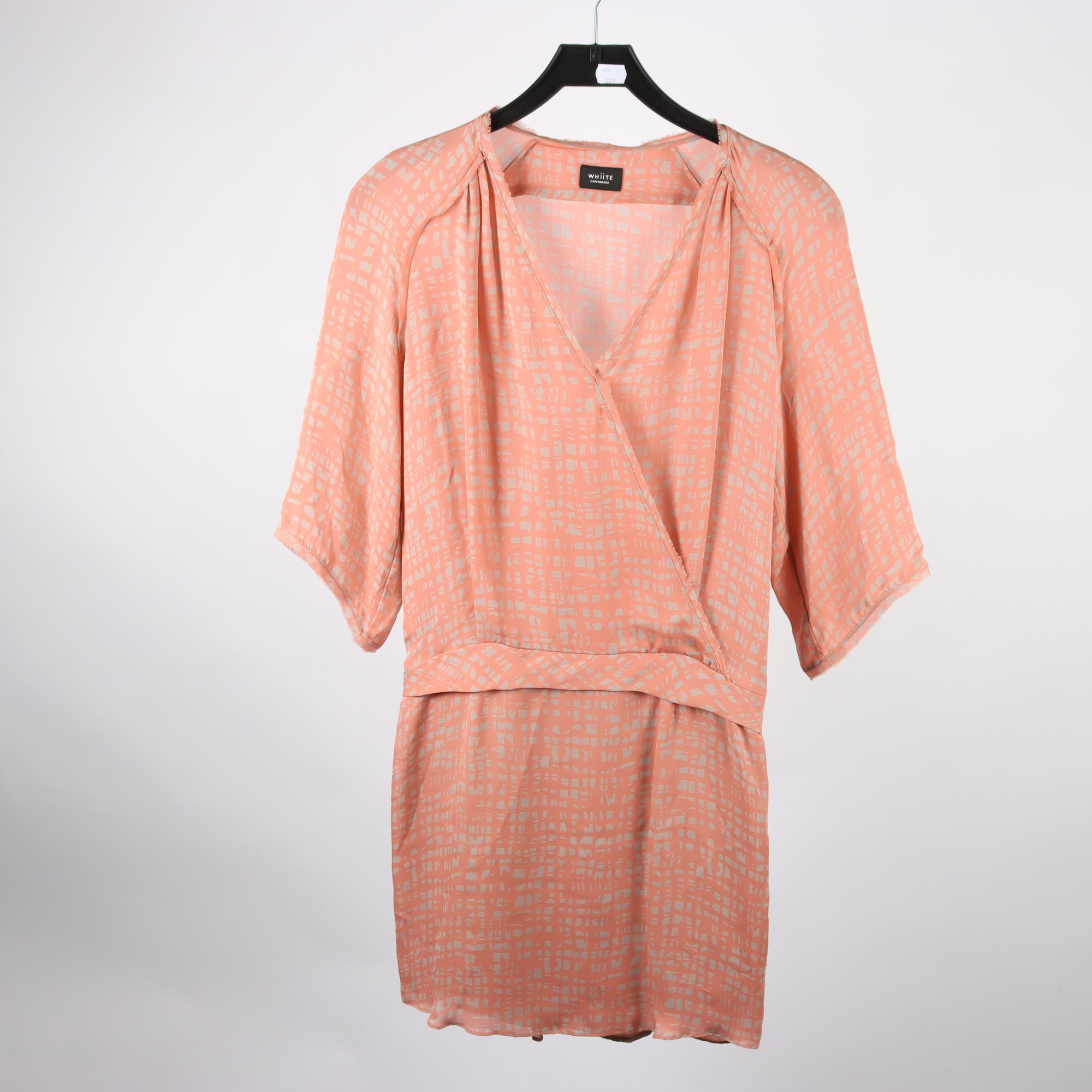 Klänning, Whiite, beige, orange, 100% silke, stl. 38.