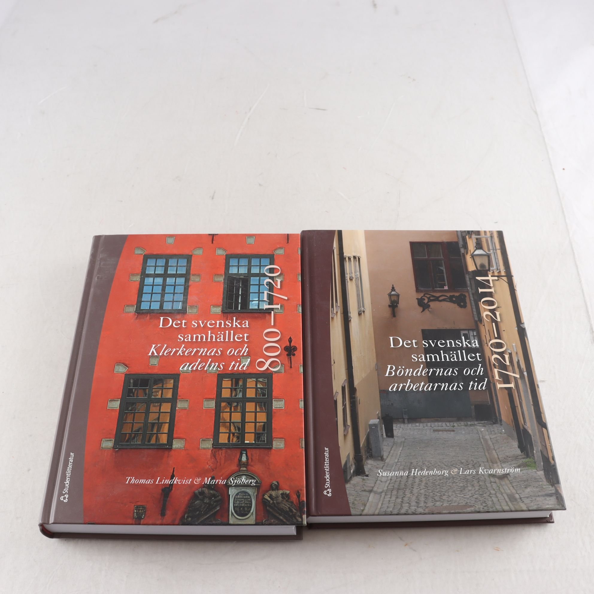 Det svenska samhället, 2 vol.