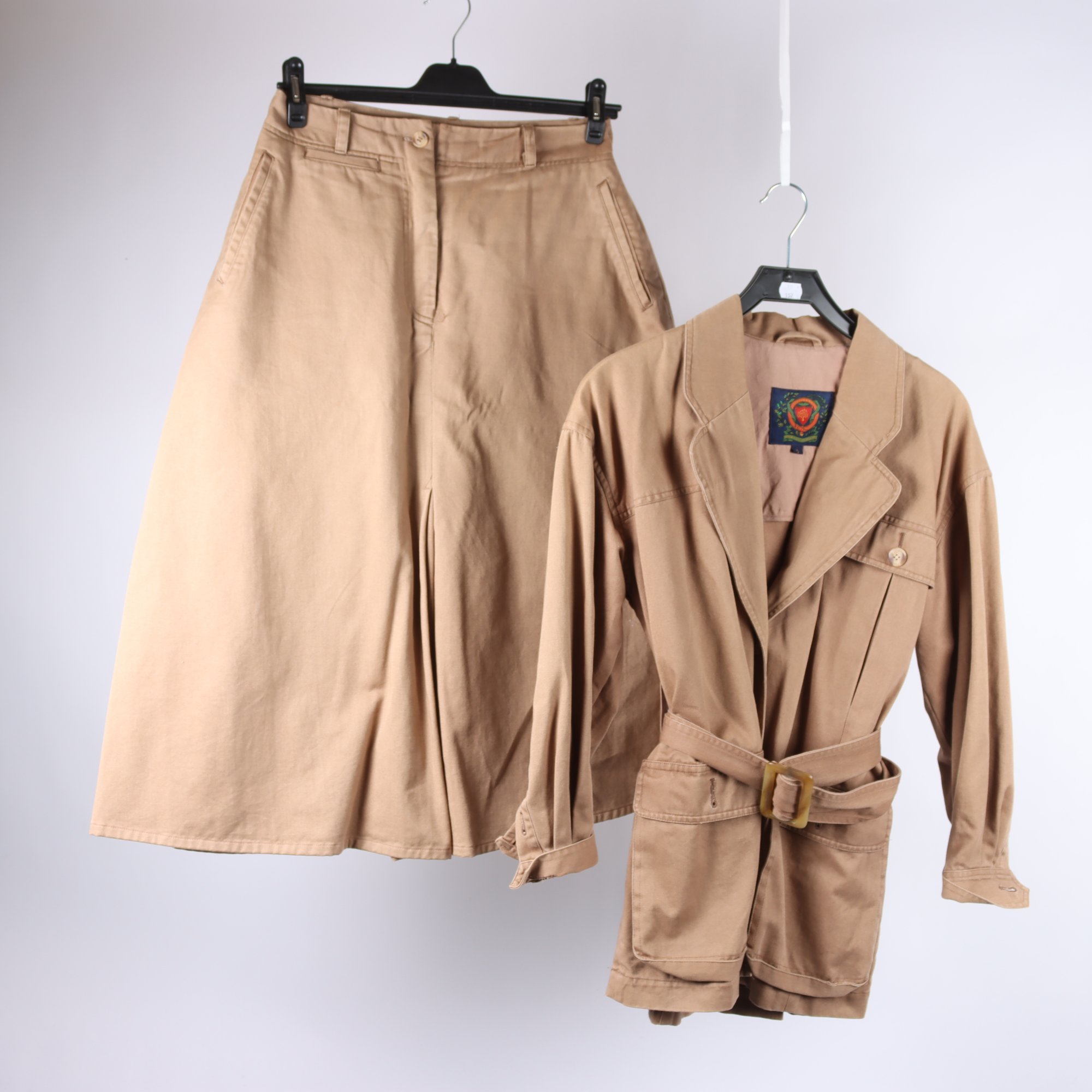 Jacka och Byxor, Mulberry, brun, stl. S (jacka) L (byxor)