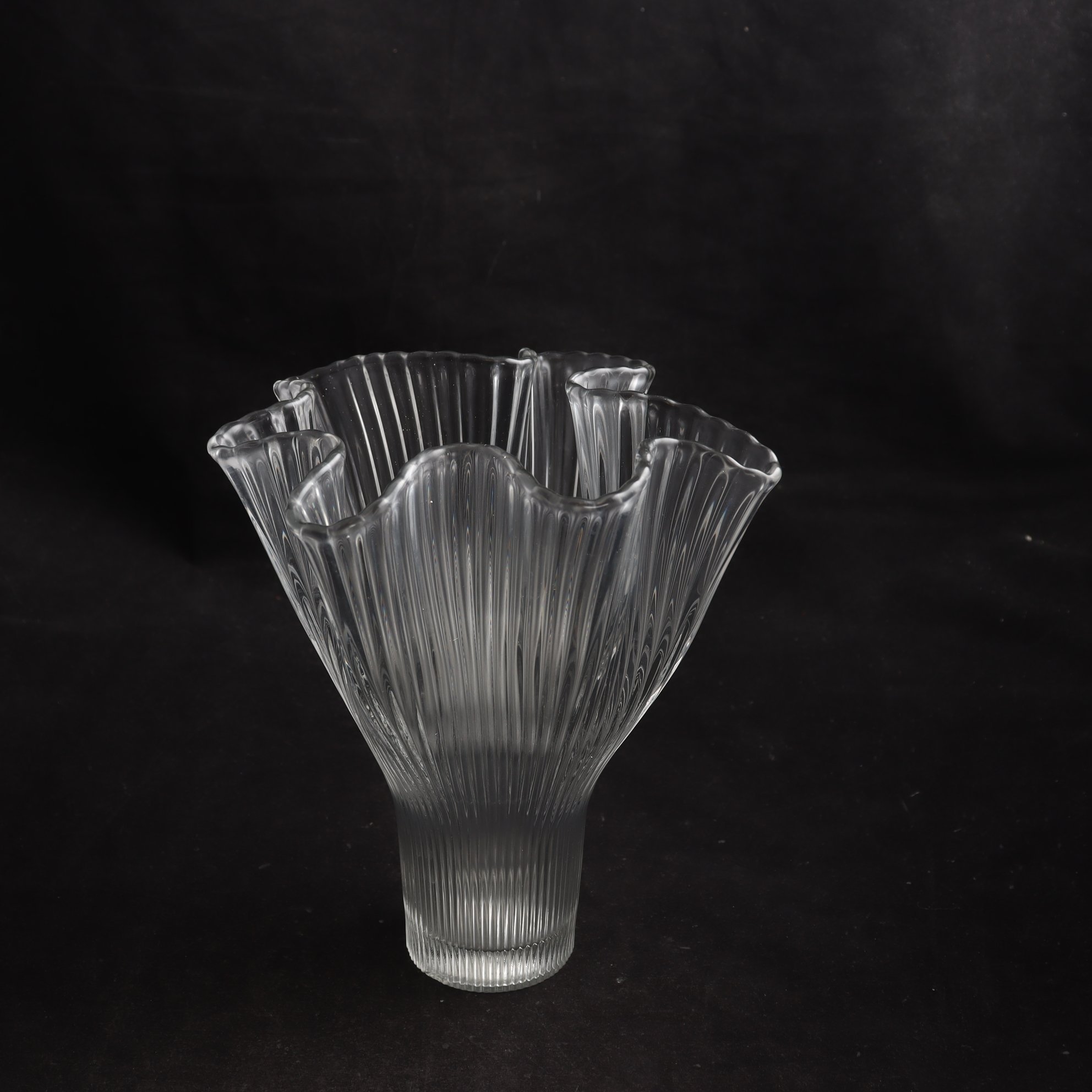 Vas, Reffla, Arthur Percy, Gullaskruf