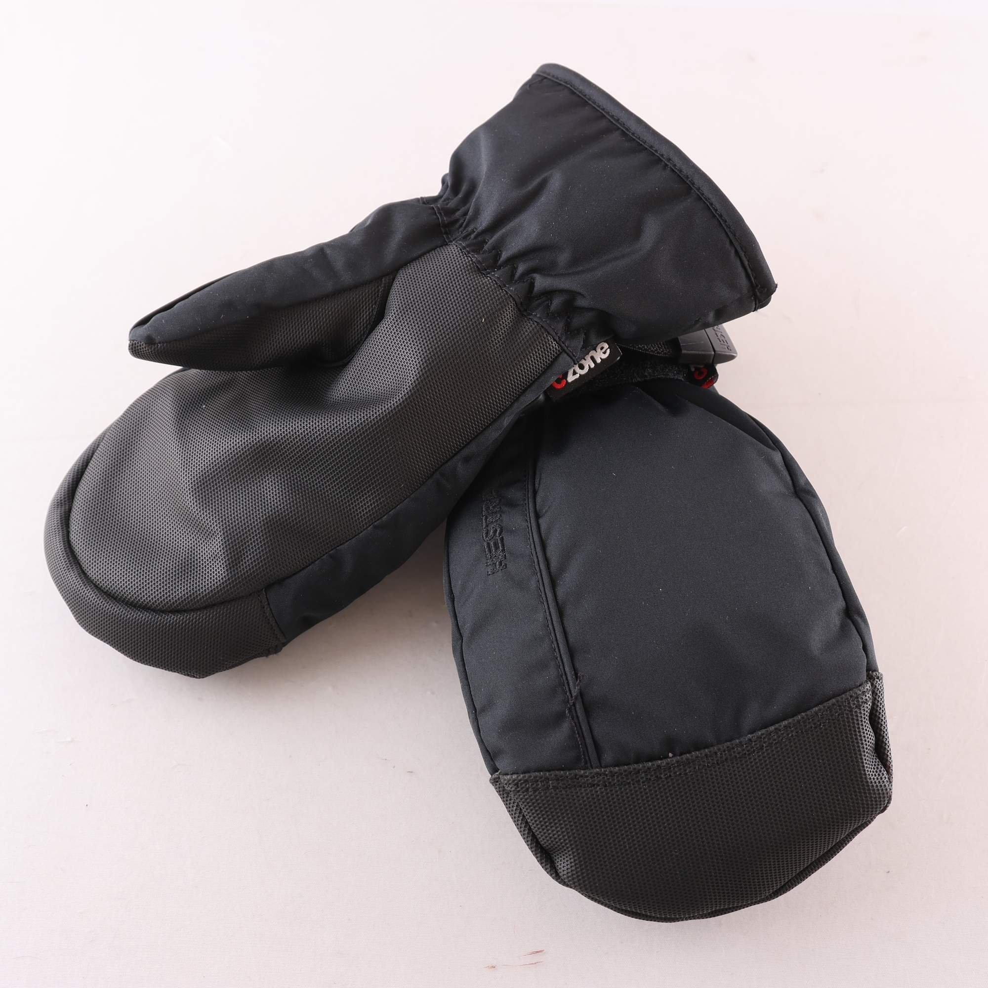 Vantar, Hestra, svart, stl. 6