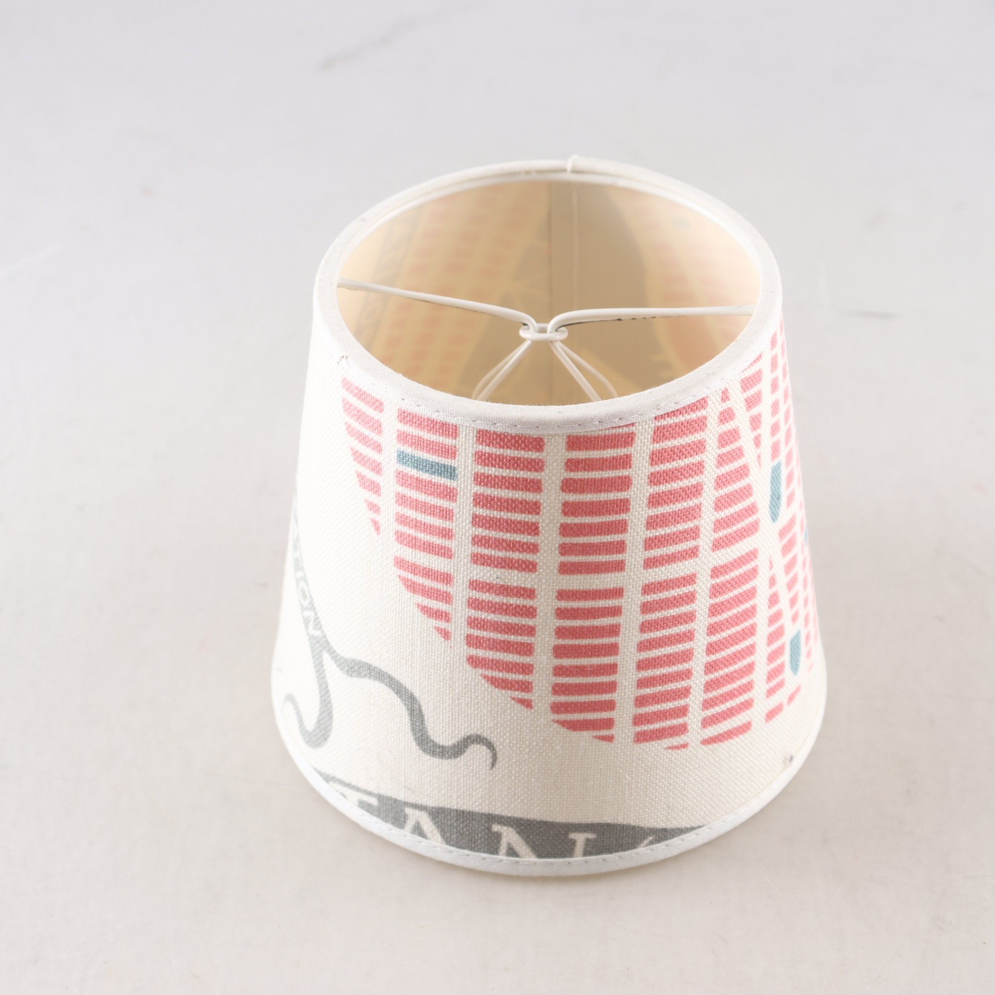 Lampskärm, Svenkt tenn, Josef frank.