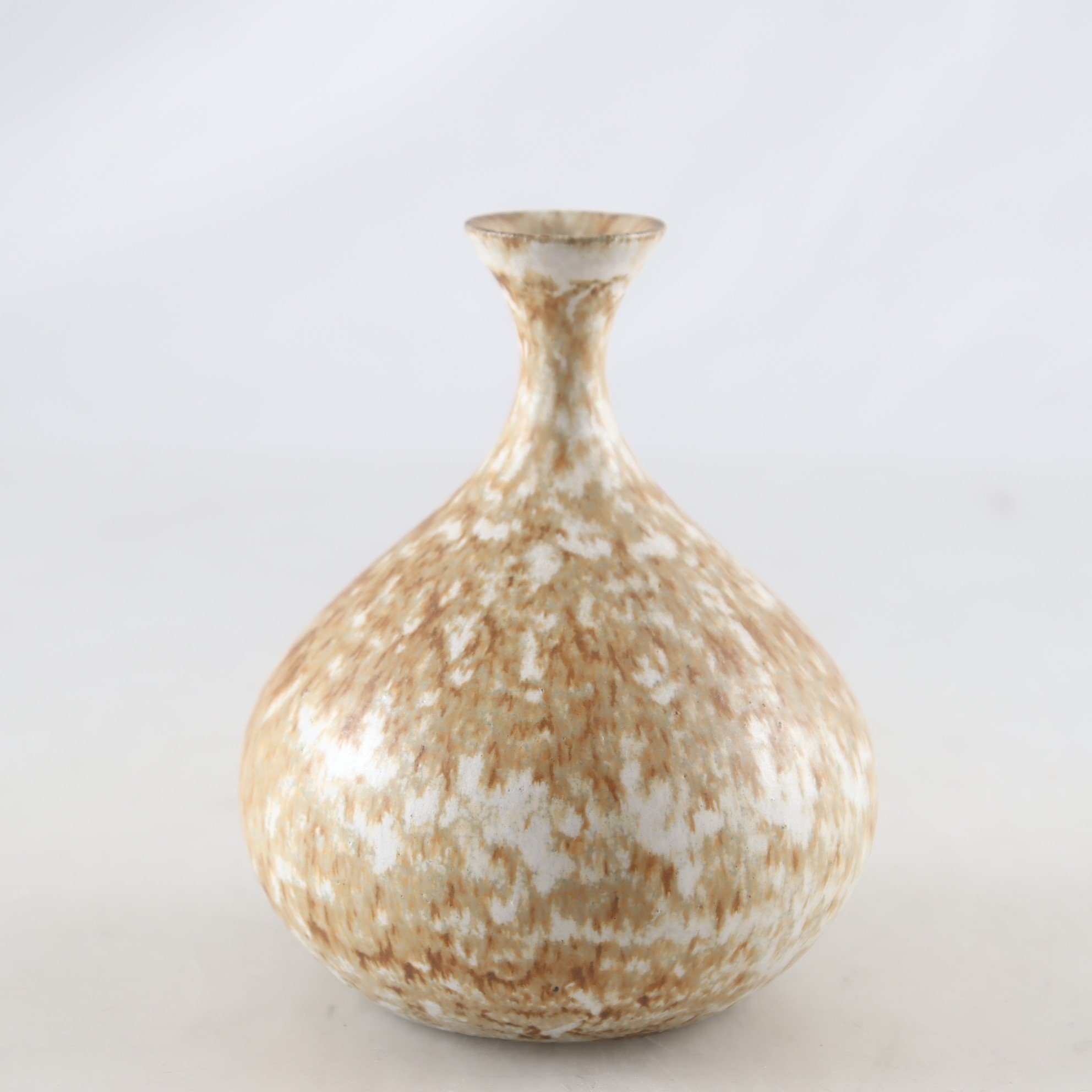 Vas, stengods, Bruno Karlsson, Ego