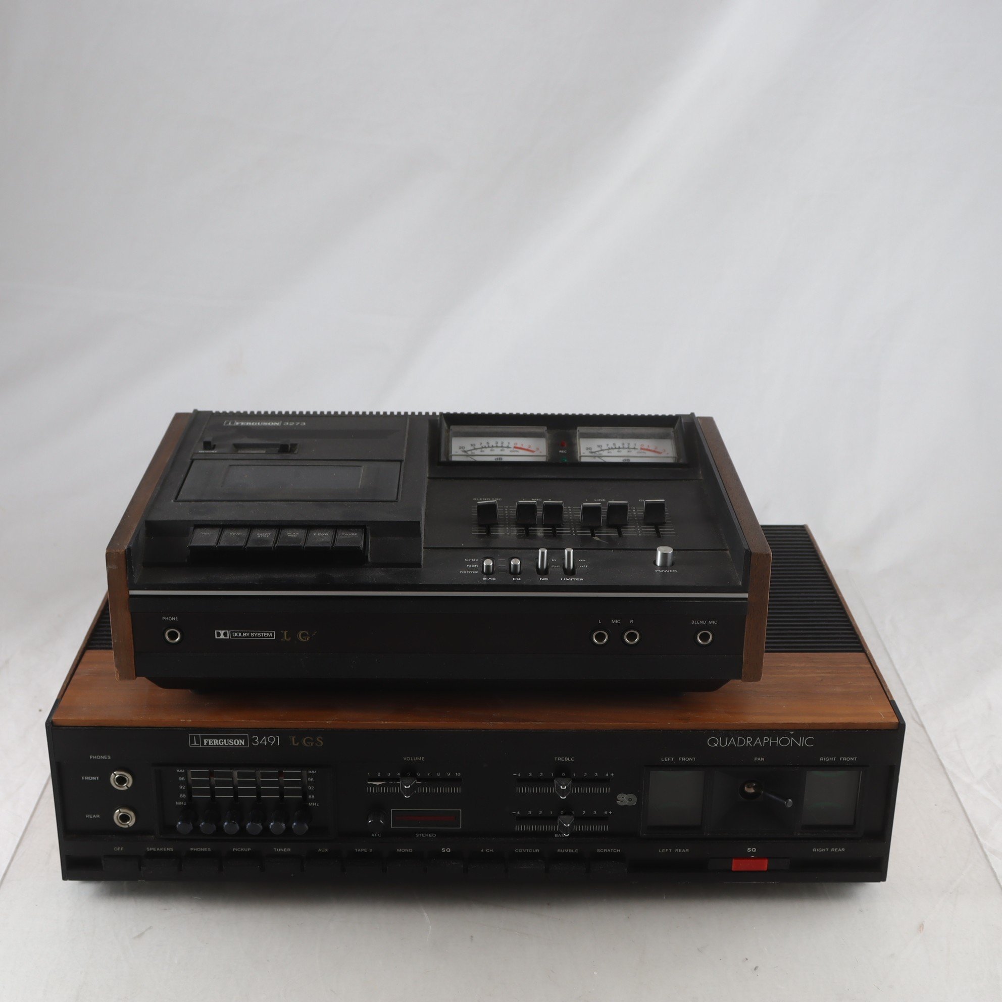 Förstärkare, kassettdäck, Ferguson 3491 och 3273. Repobjekt. Endast avhämtning.