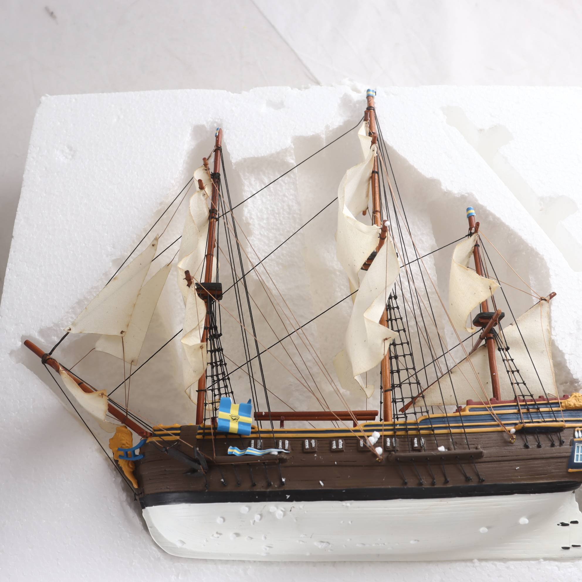 Modellskepp, Ostindiefararen Götheborg. Samfraktas ej.