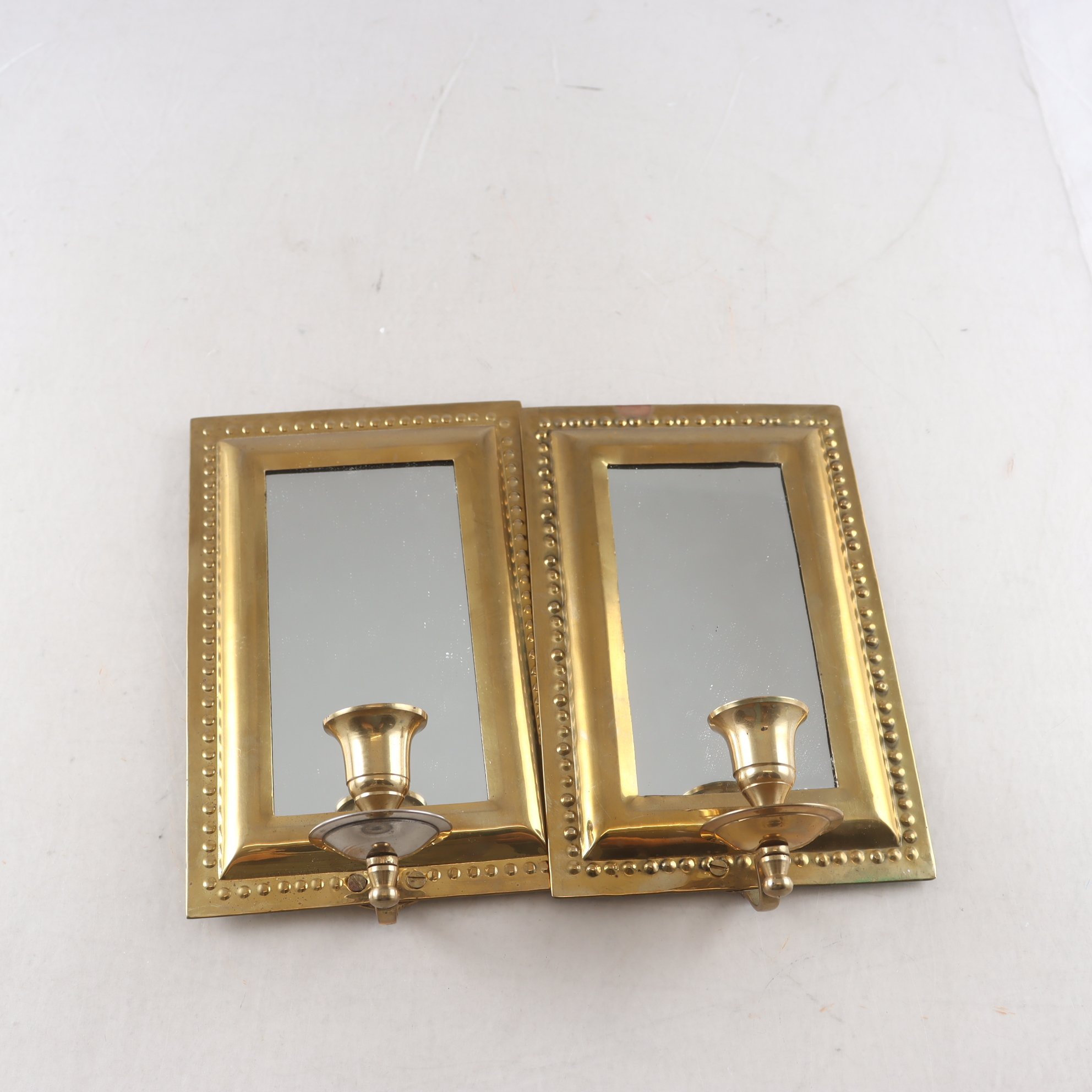 Vägglampetter, Mässing. Samfraktas ej.