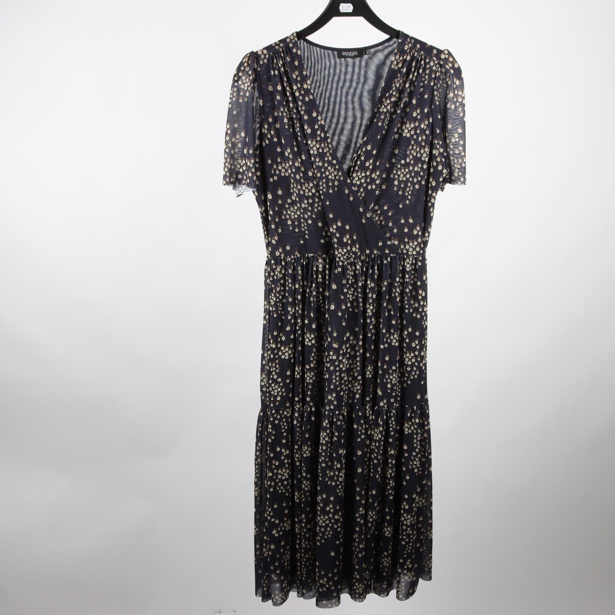 Klänning, Soaked in luxury, blommig mesh. stl.L