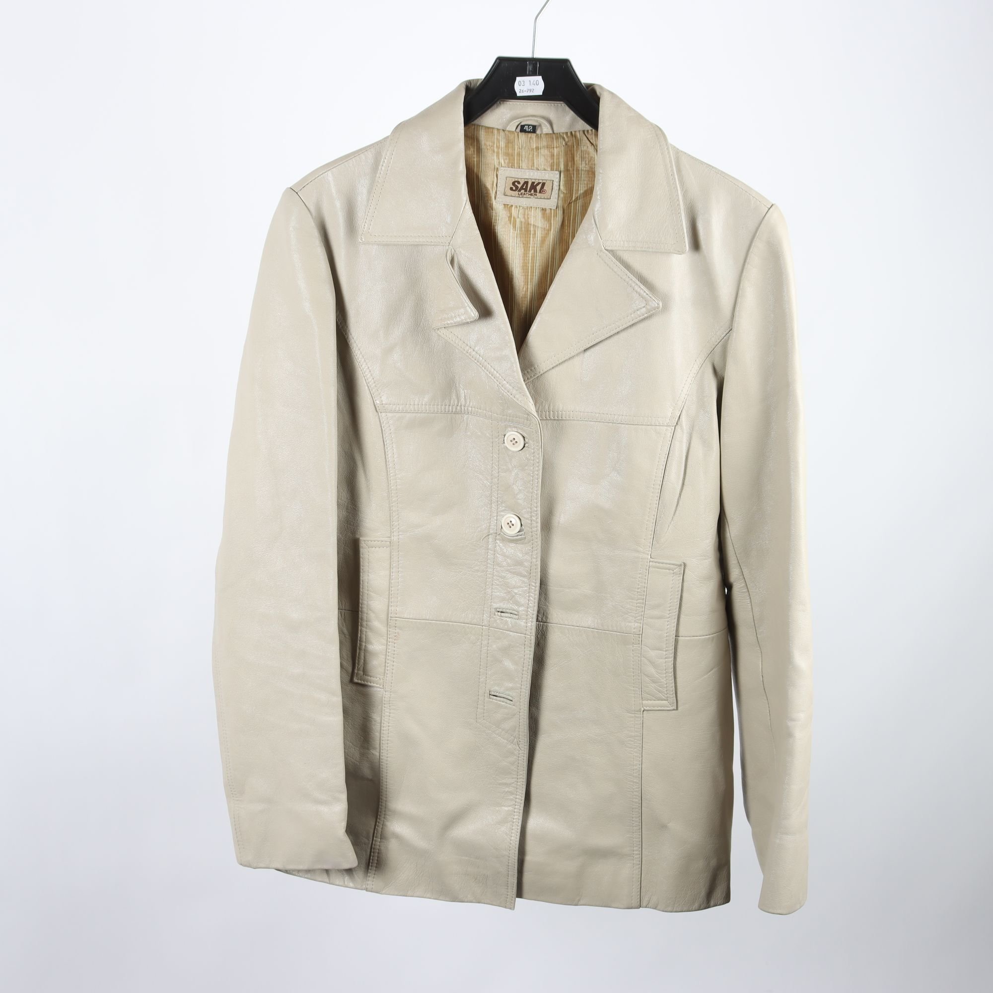 Skinnjacka, Saki, stl.42.